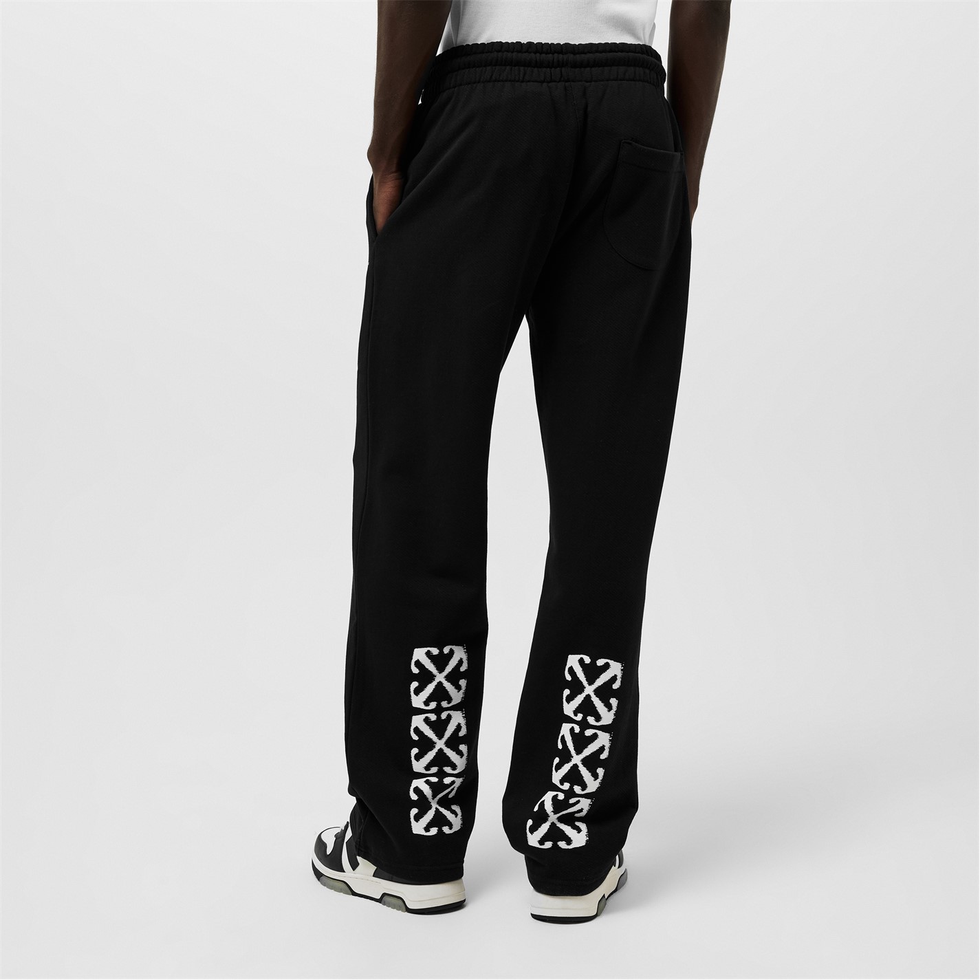 Tepláky Off White Black-White 479617 Men's Arrow Fleece Closed Hem Joggers - 4