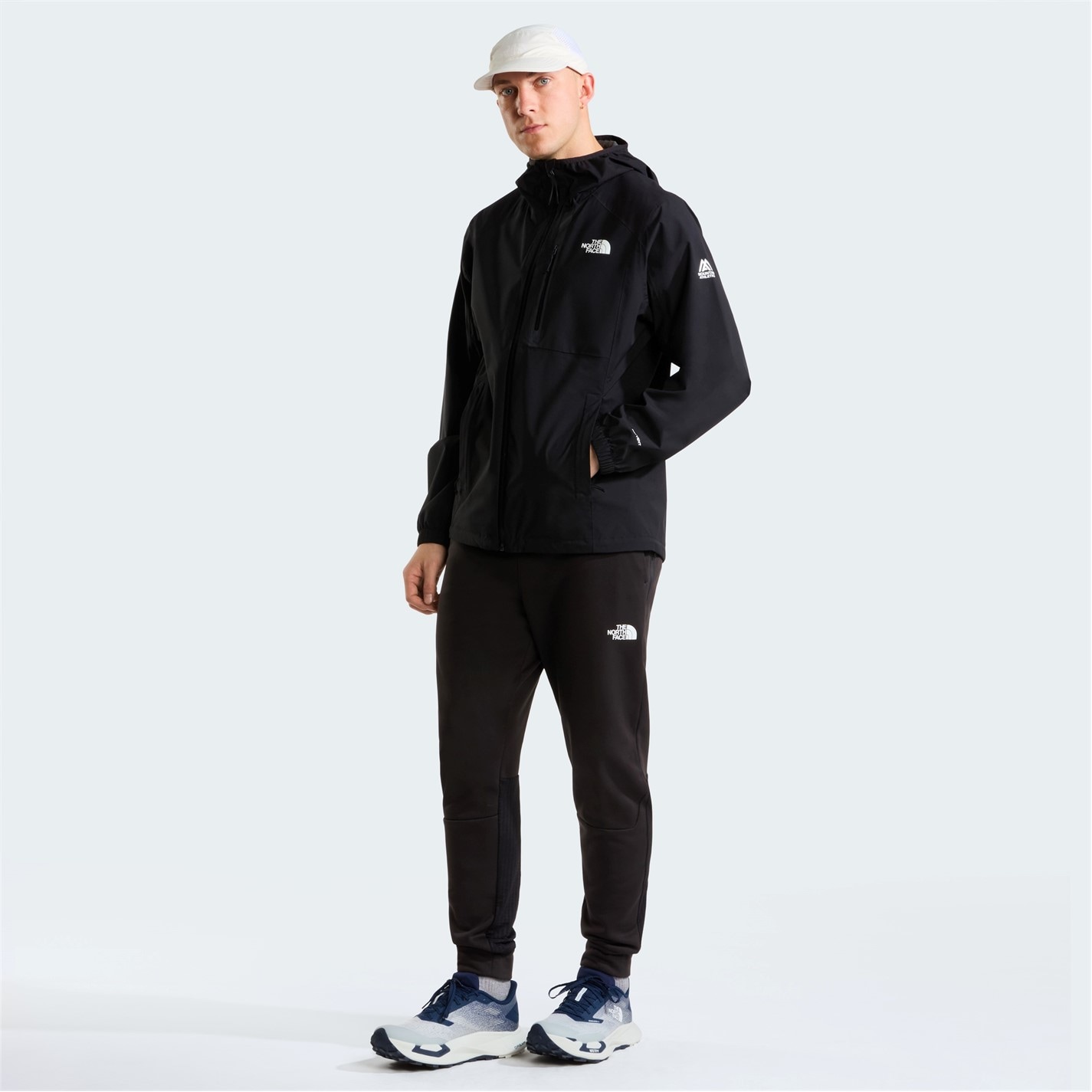Tepláky The North Face TNF Black 7304940 The North Face Mountain Athletics Fleece Joggers Mens - 5