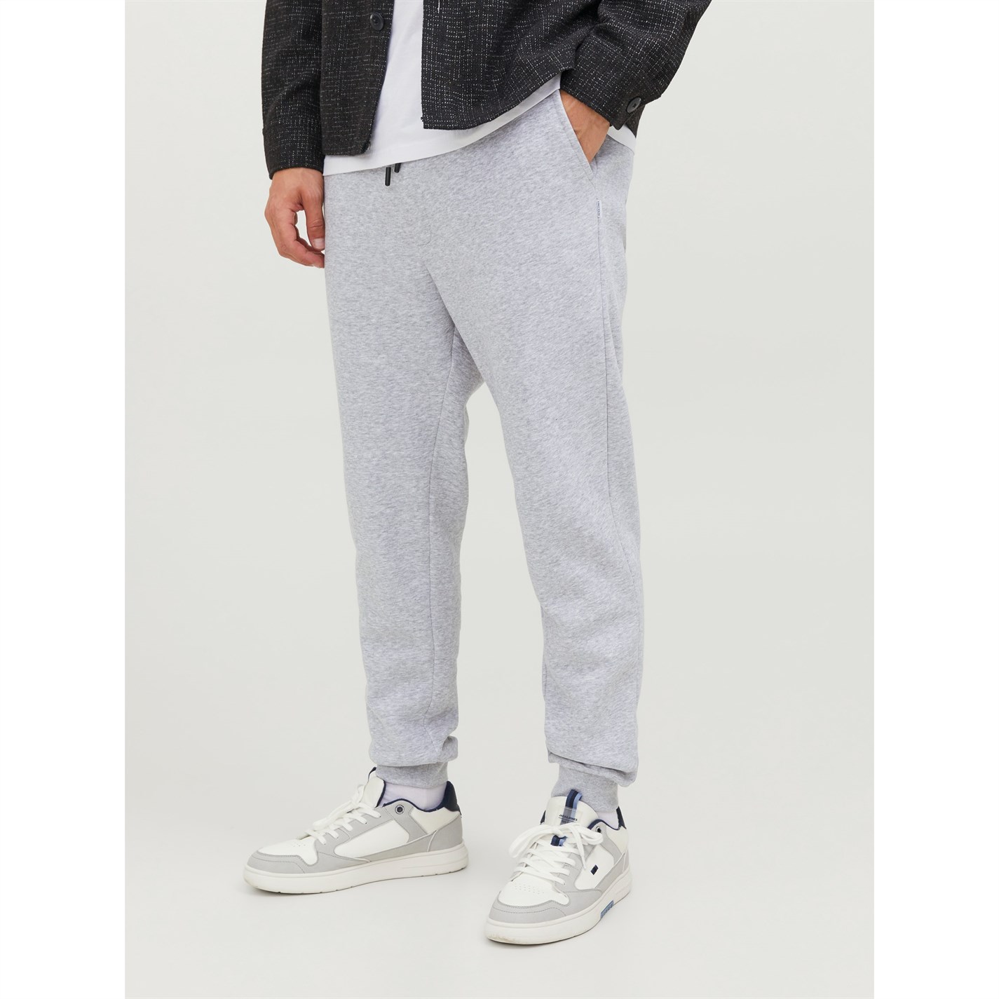 Tepláky Jack and Jones Light Grey 8264886 Bradley Cuffed Jogging Bottoms - 1