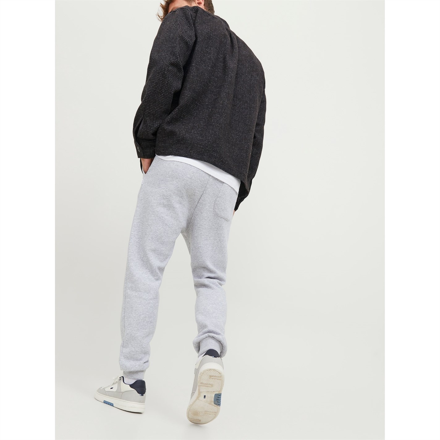 Tepláky Jack and Jones Light Grey 8264886 Bradley Cuffed Jogging Bottoms - 3