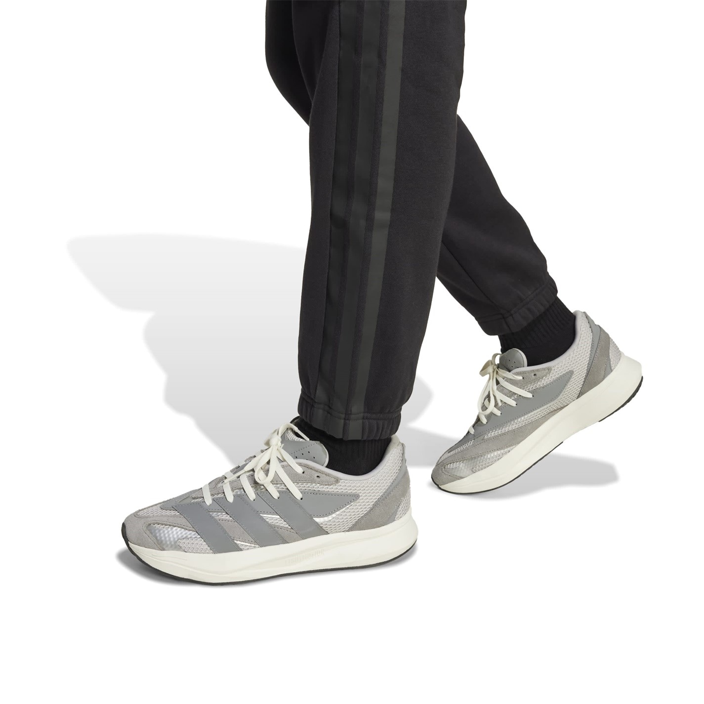 Dětské tepláky adidas Black 4945188 Utility Fleece Cargo Joggers Juniors - 8