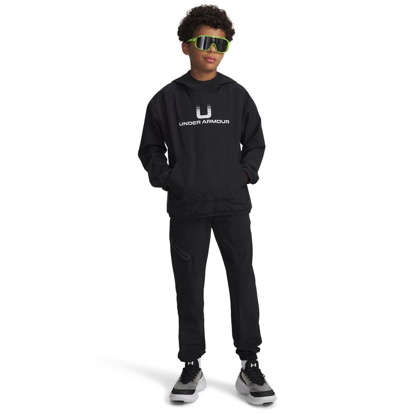 Dětské tepláky Under Armour Black 6367632 UA Unstoppable Woven Boys Joggers - 6