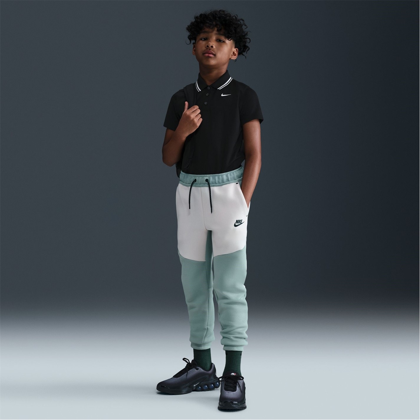 Nike Sportswear Tech Fleece Big Kids' Pants - 7