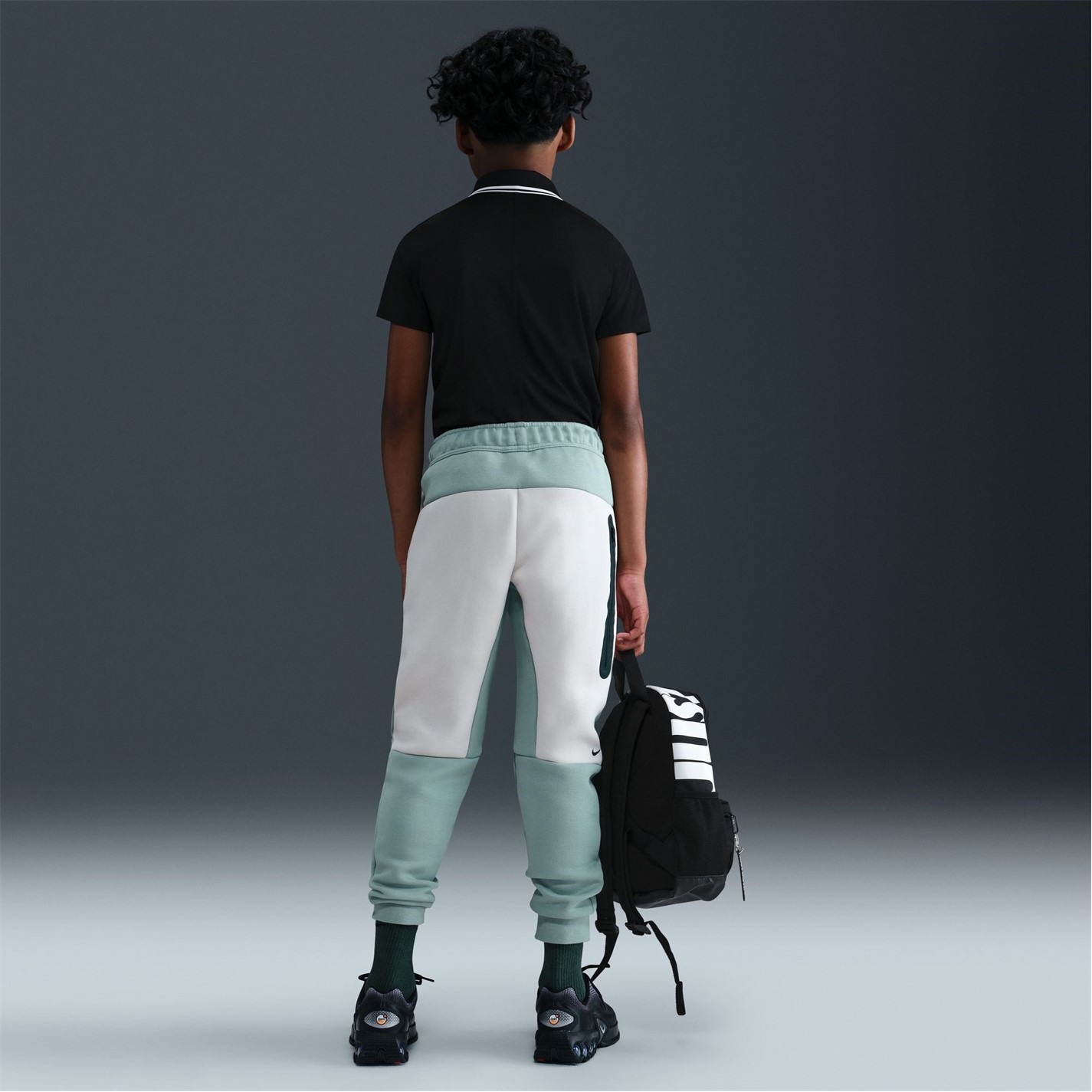 Nike Sportswear Tech Fleece Big Kids' Pants - 8