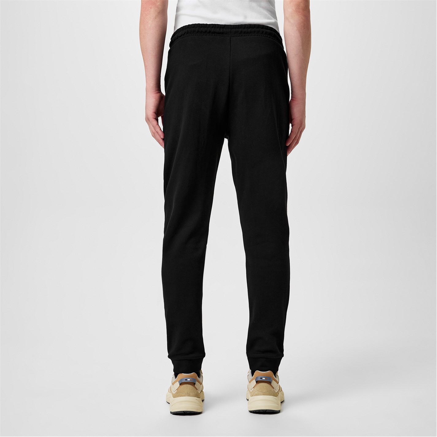 Kalhoty Boss Black 001 7480413 Men's HadikoCurve Jog Rubberised Logo Jogging Bottoms - 3