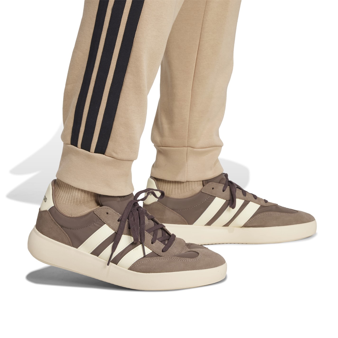 Tepláky adidas Sandstone 2254586 Essentials Fleece Tapered Cuff 3-Stripes Joggers - 6