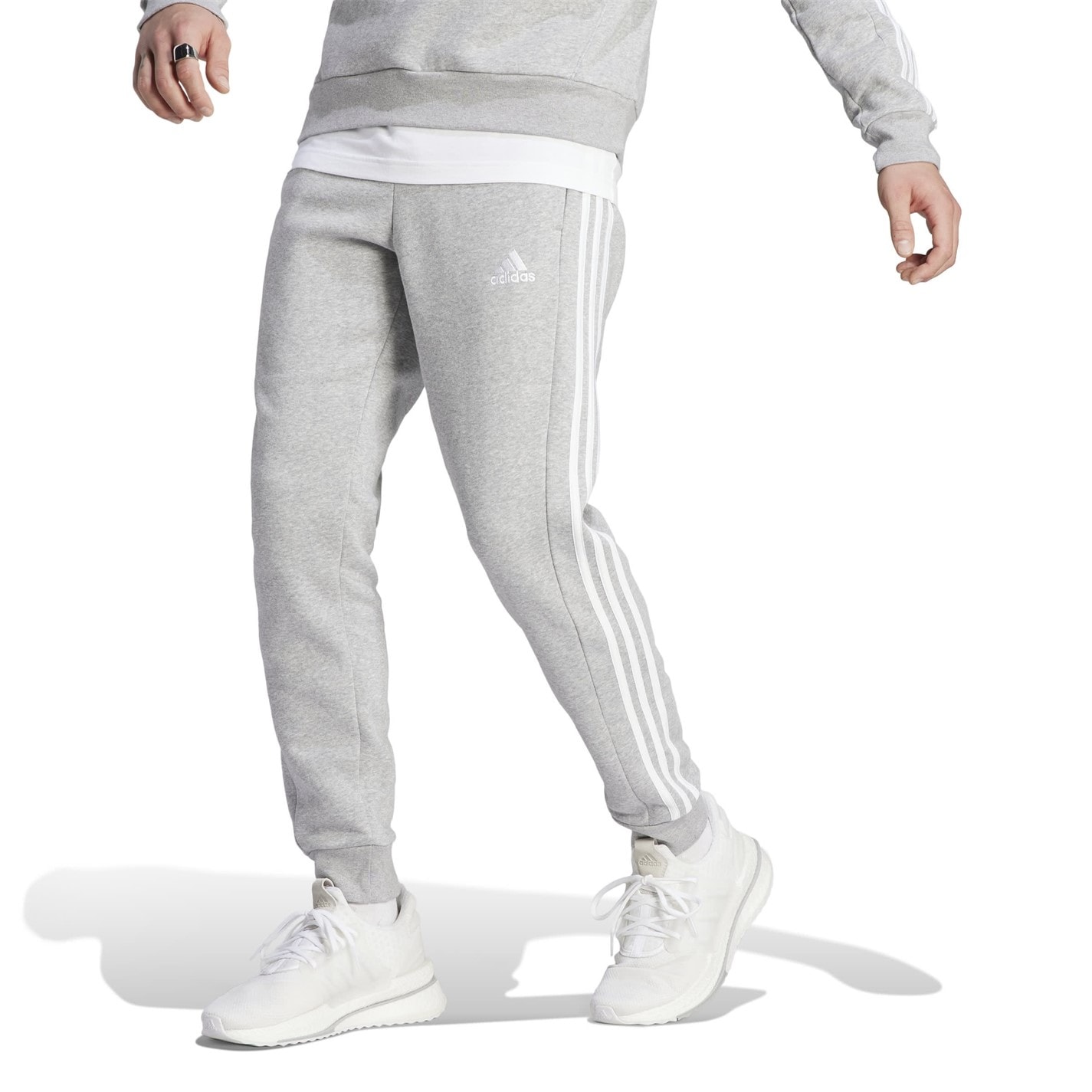 Tepláky adidas MedGrey 4400431 Essentials Fleece Tapered Cuff 3-Stripes Joggers - 2