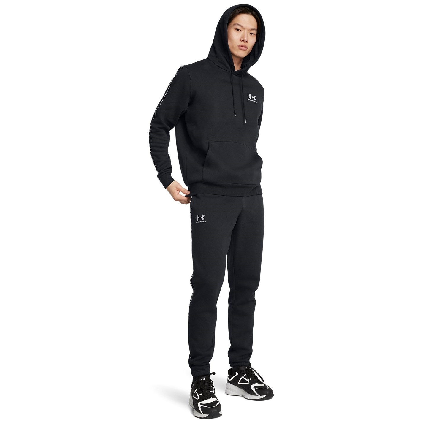 Tepláky Under Armour Black 4786052 Men's Icon Taping Closed Hem Fleece Joggers - 4