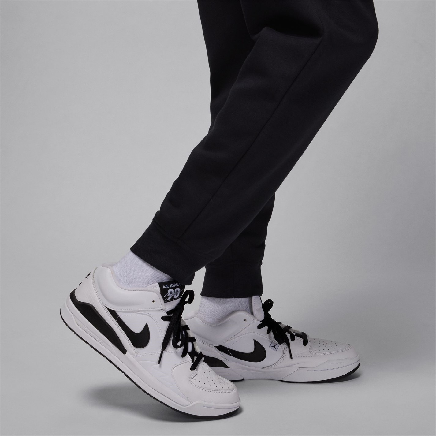 Air Jordan Essential Men's Fleece Pants - 5