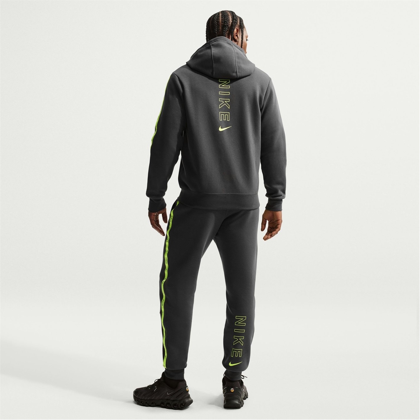 Tepláky Nike Grey 952835 Men's Closed Hem Fleece Joggers - 4