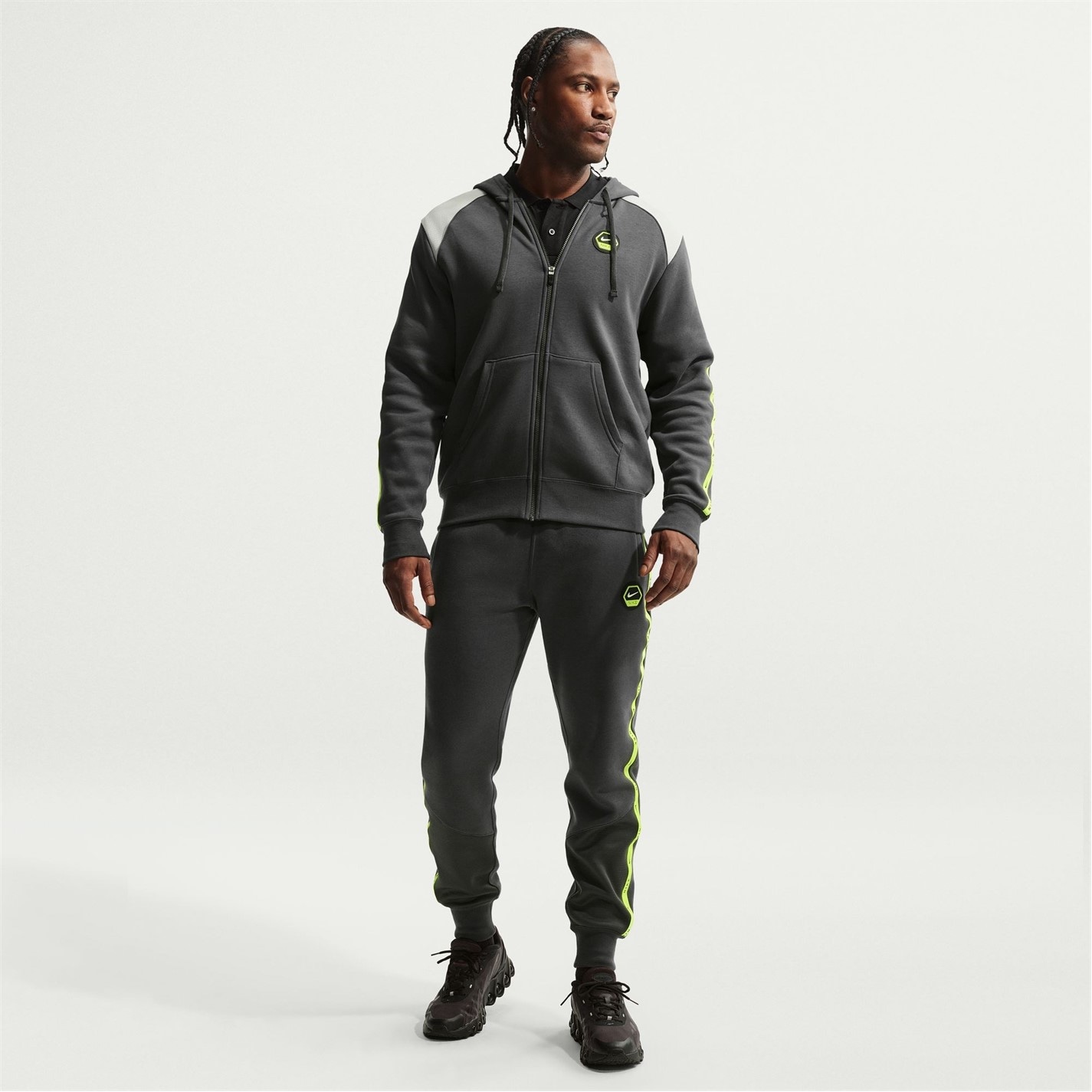 Tepláky Nike Grey 952835 Men's Closed Hem Fleece Joggers - 5