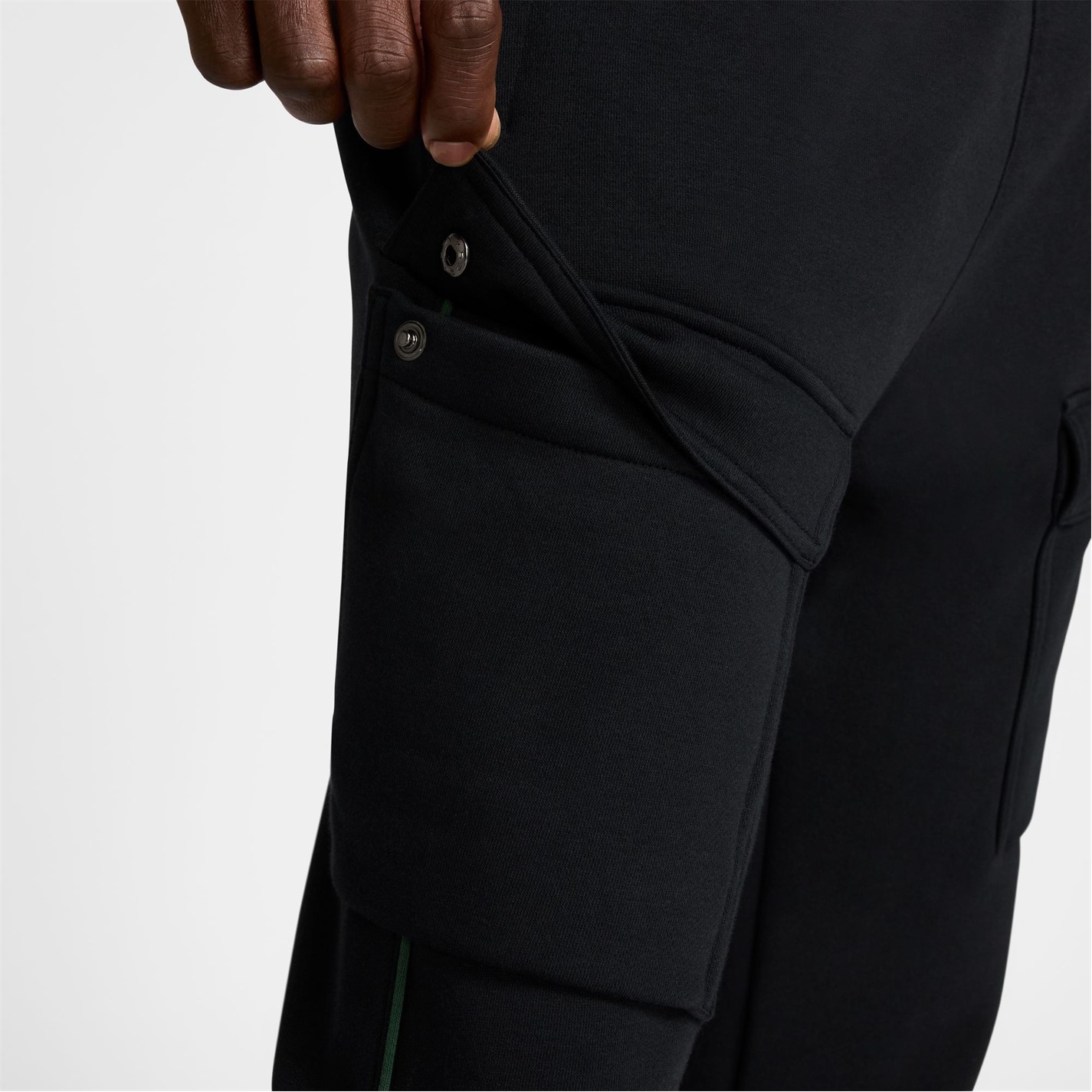 Tepláky Nike Black 8337134 M NSW SW AIR CARGO PANT FLC BB - 5