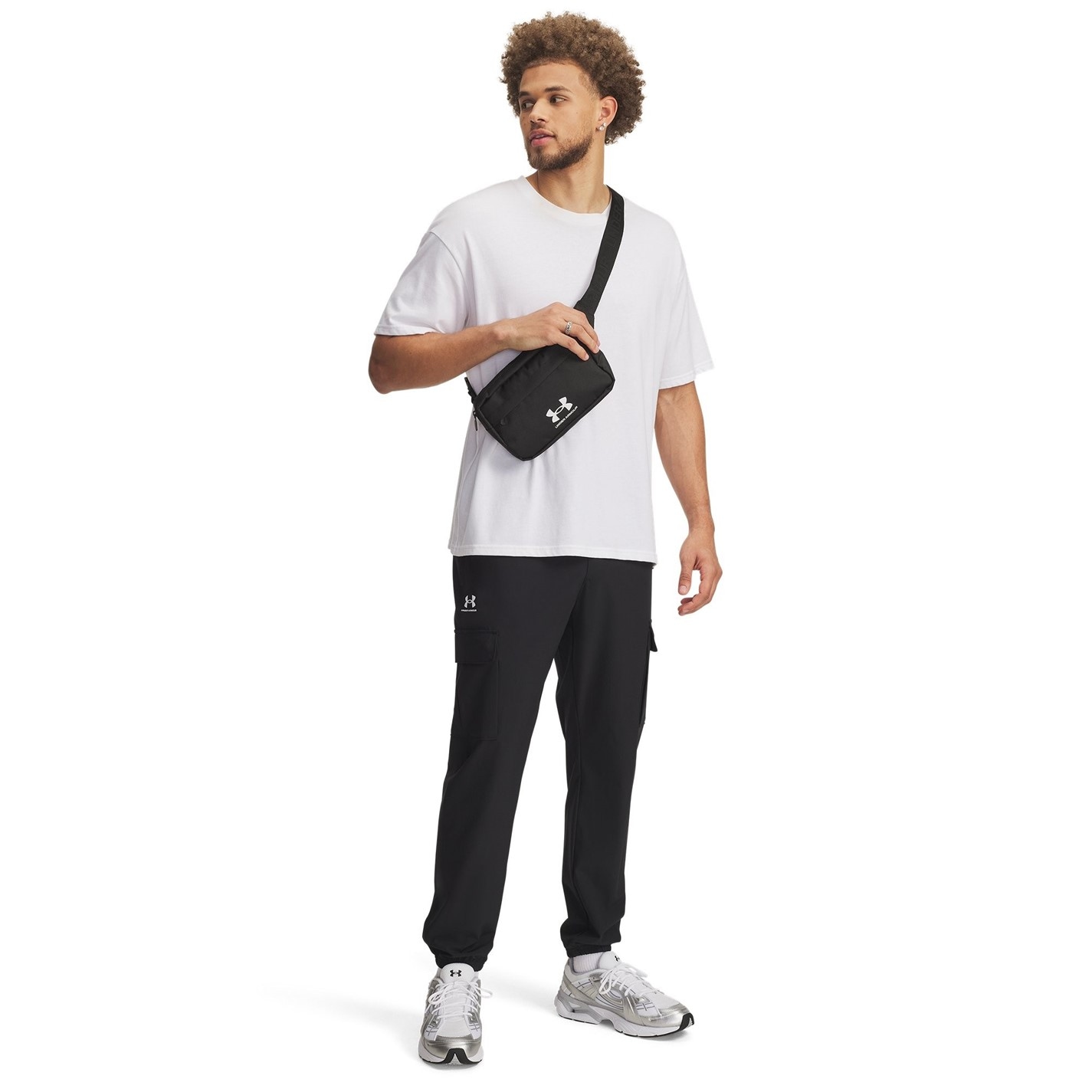 Tepláky Under Armour Black 9816423 Men's Vibe Closed Hem Fleece Joggers - 7
