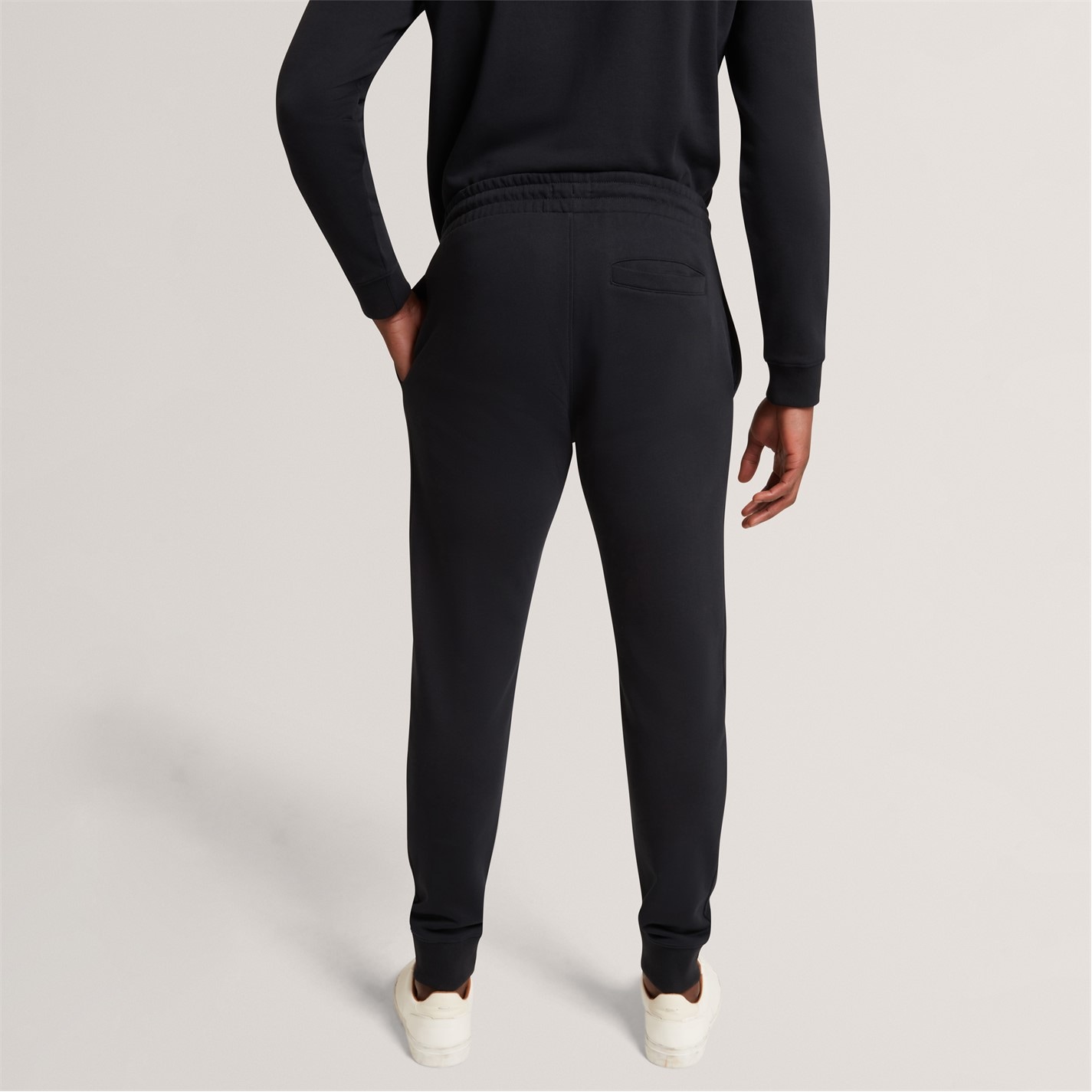 Tepláky Ted Baker Black 1239785 Ted Baker Regular Jogger - 4