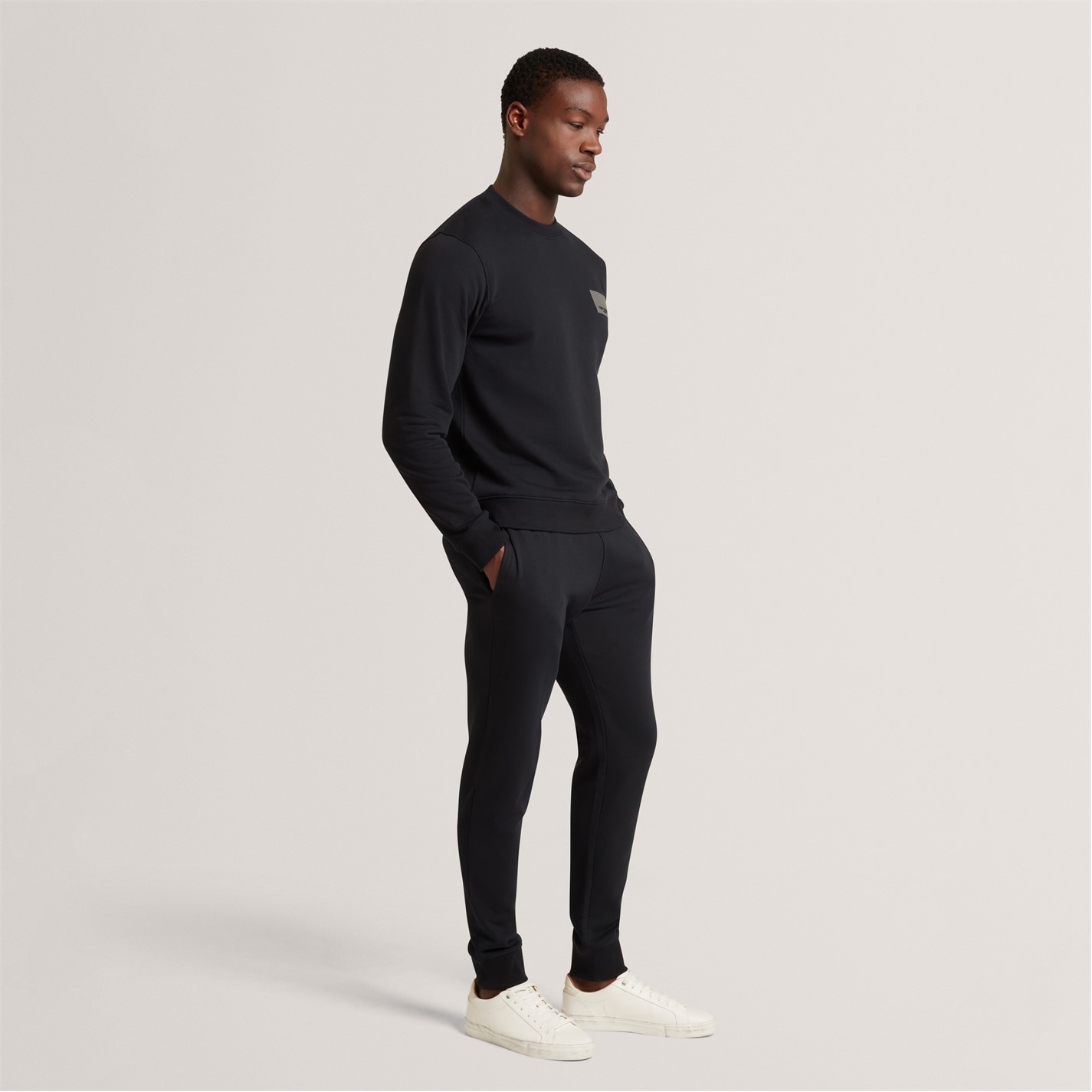 Tepláky Ted Baker Black 1239785 Ted Baker Regular Jogger - 6