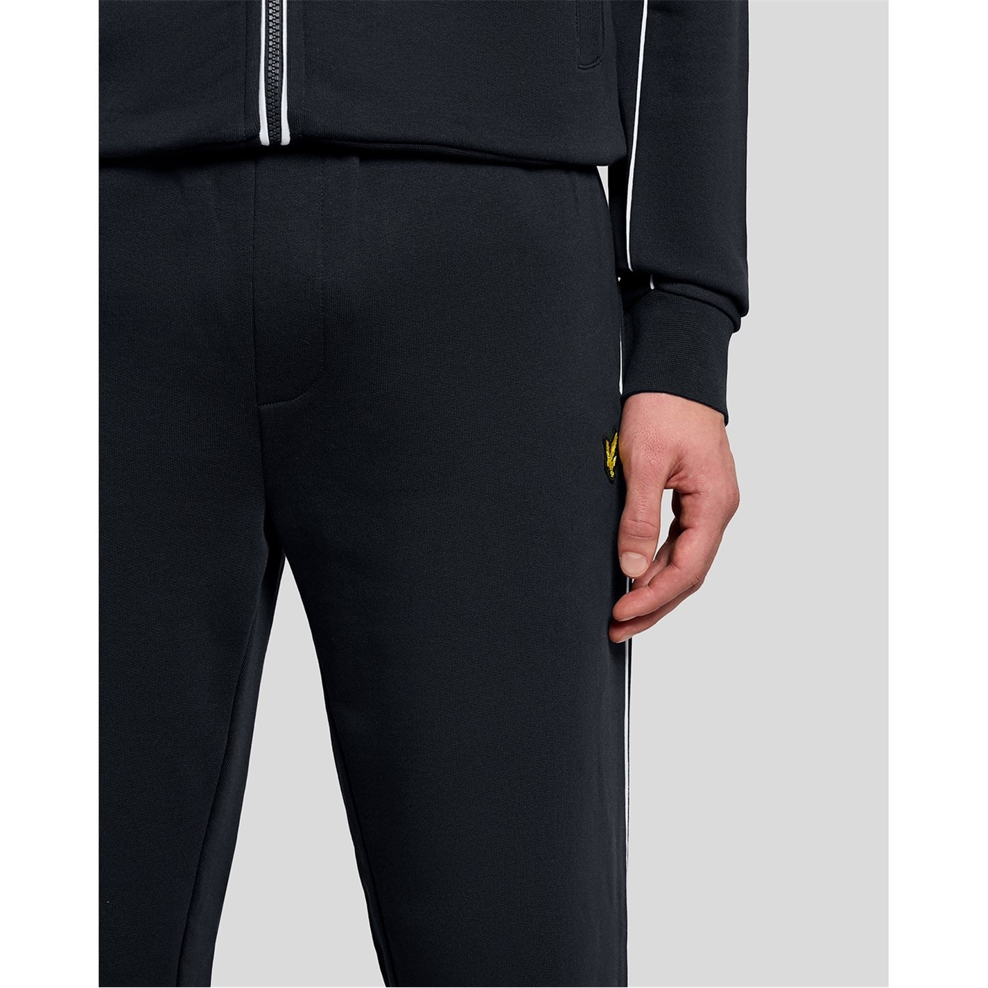 Tepláky Lyle and Scott Dark Navy Z271 2572436 Men's Open Hem Woven Tracksuit Joggers - 4
