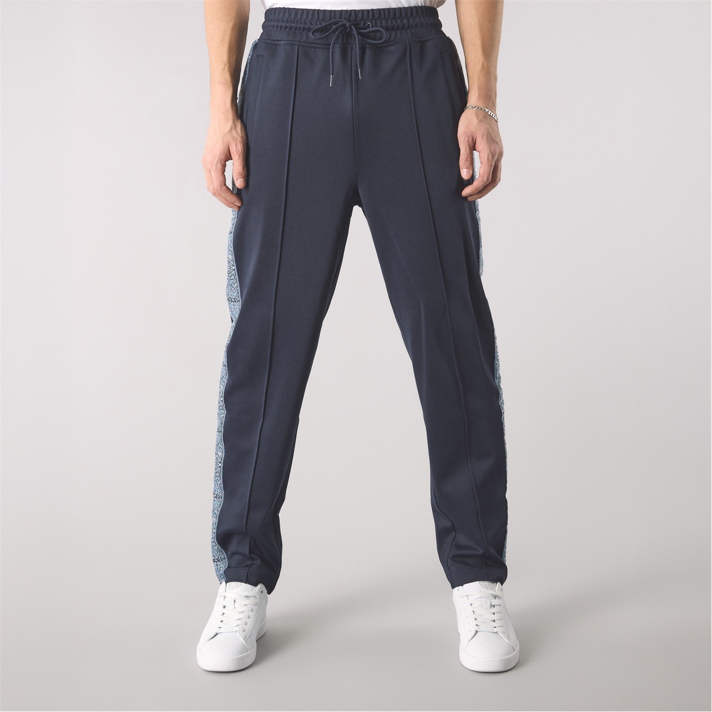 Tepláky Pretty Green Navy 384553 Men's Eclipse Paisley Open Hem Woven Joggers - 3