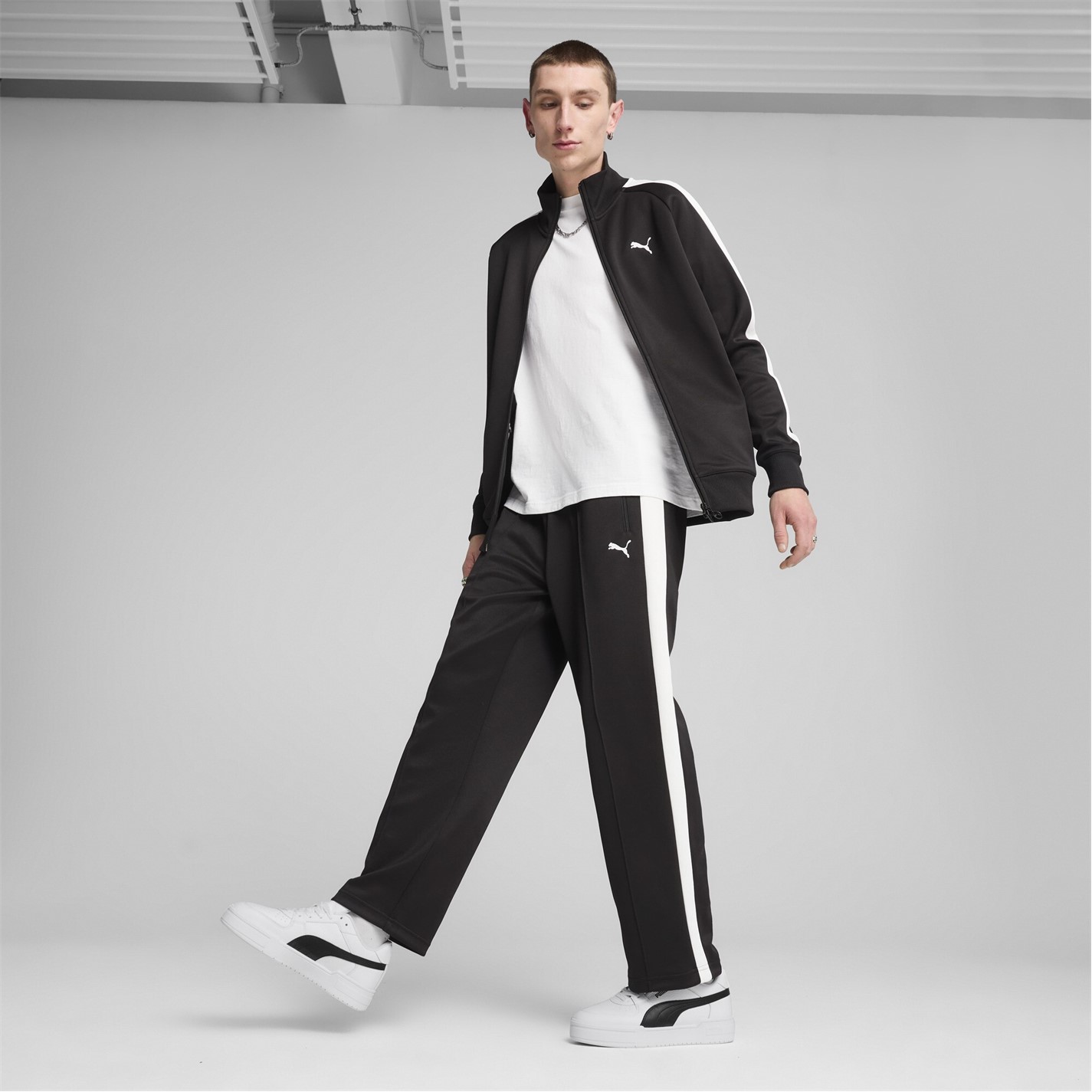 Tepláky Puma Puma Black 298860 Men's Always On Relaxed Straight Open Hem Woven Tracksuit Joggers - 4