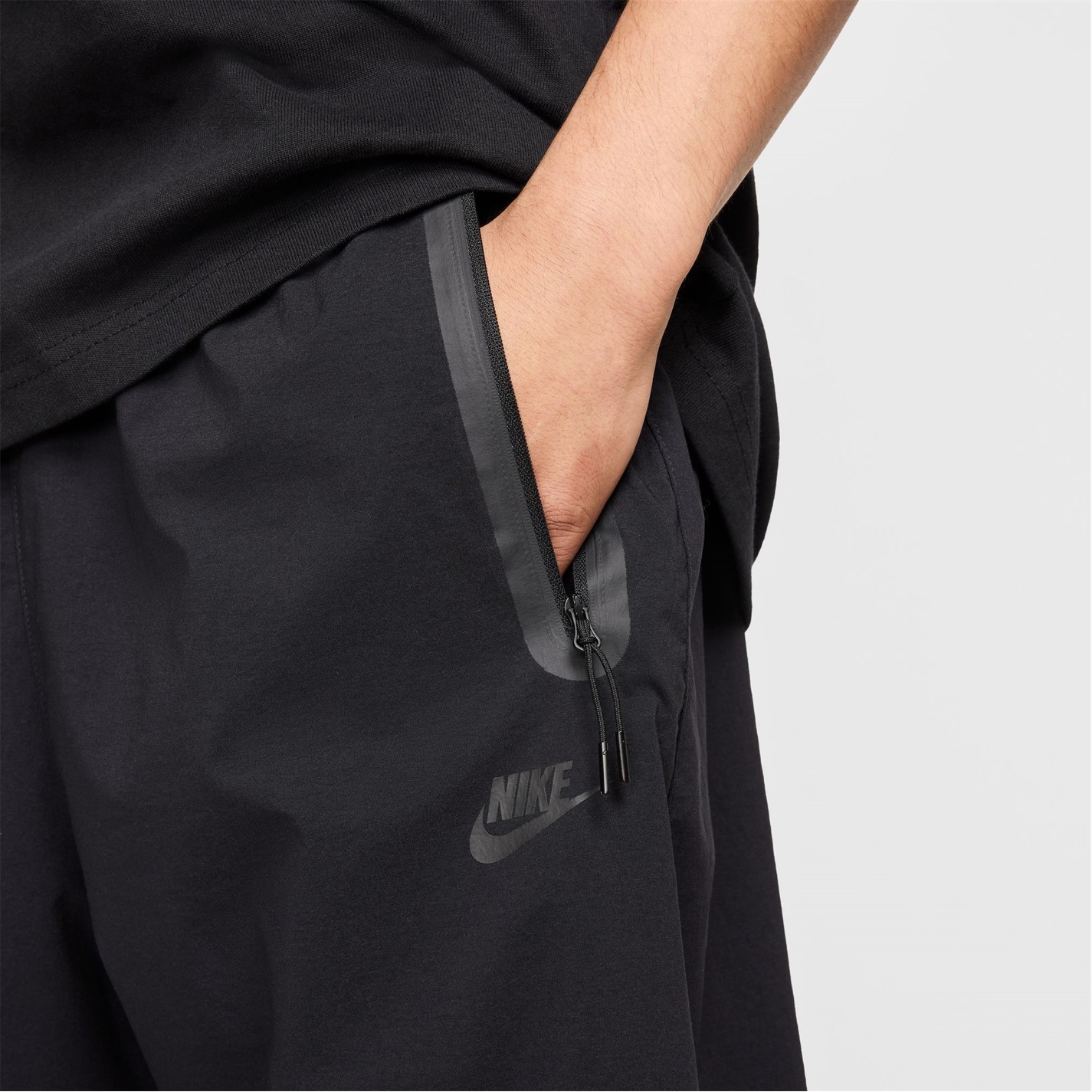 Tepláky Nike Black 645067 Men's Open Hem Woven Joggers - 5