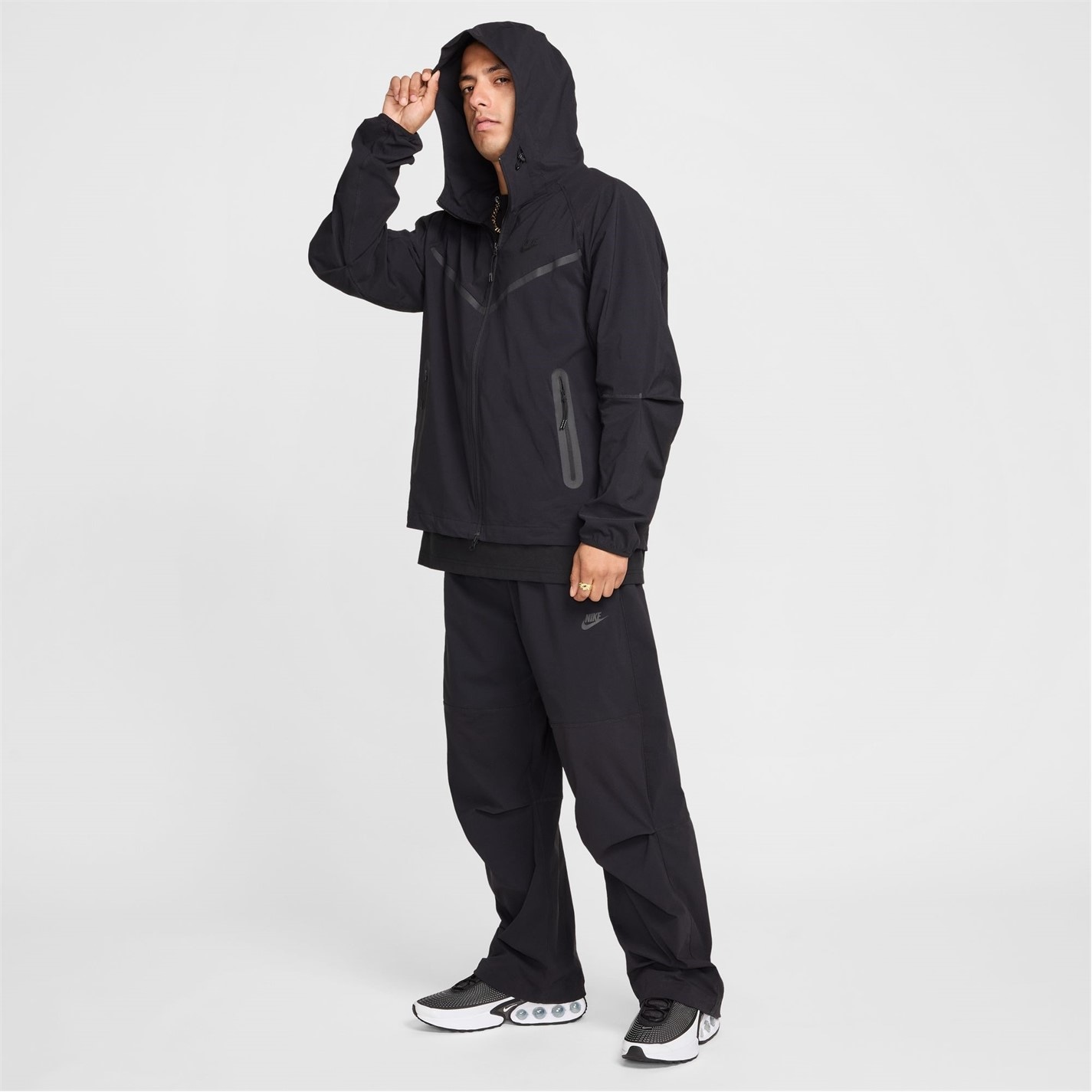 Tepláky Nike Black 645067 Men's Open Hem Woven Joggers - 7