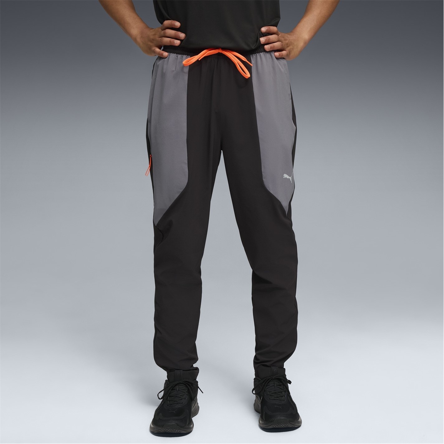 Tepláky Puma Black 3770567 Men's Flex Closed Hem Woven Joggers - 3