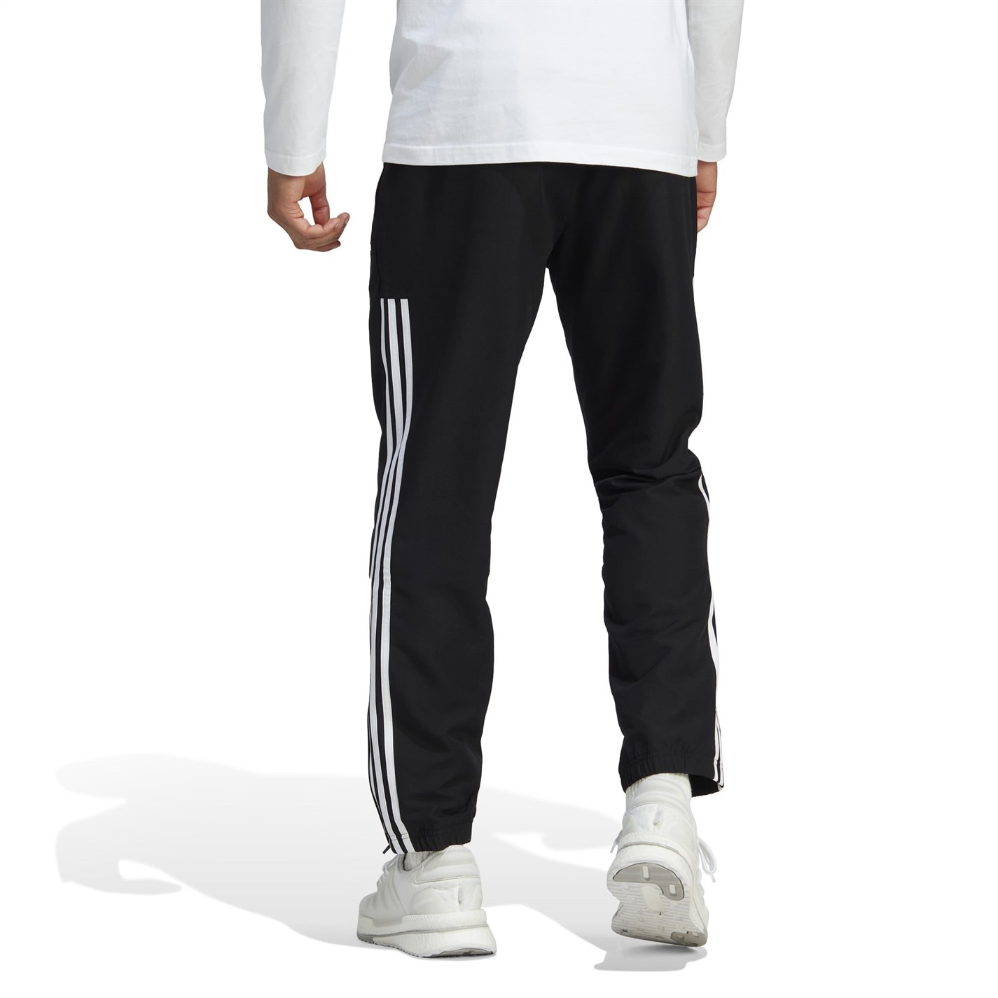 Tepláky adidas Black 2467454 Mens Samson 4.0 Tracksuit Bottoms - 3