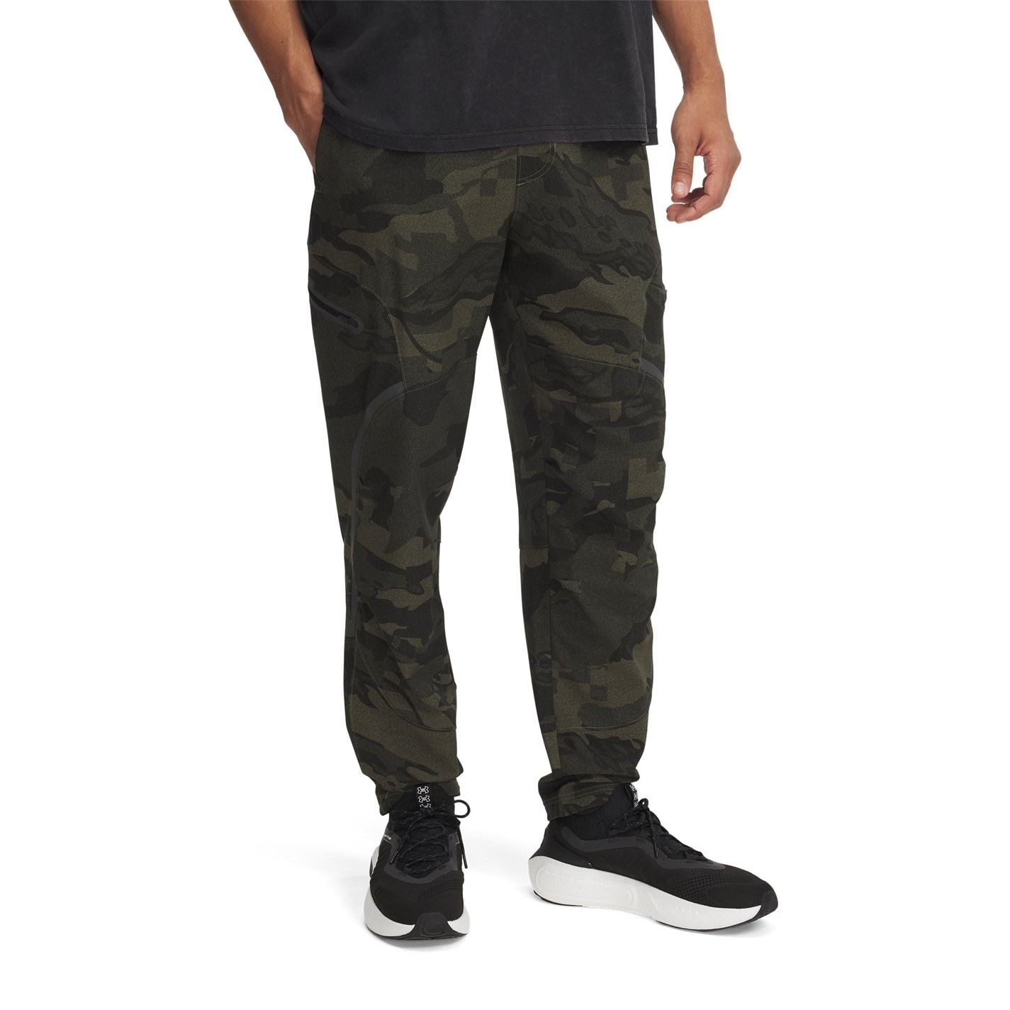 Tepláky Under Armour Green 6730025 Men's Unstop Cargo Closed Hem Woven Joggers - 1