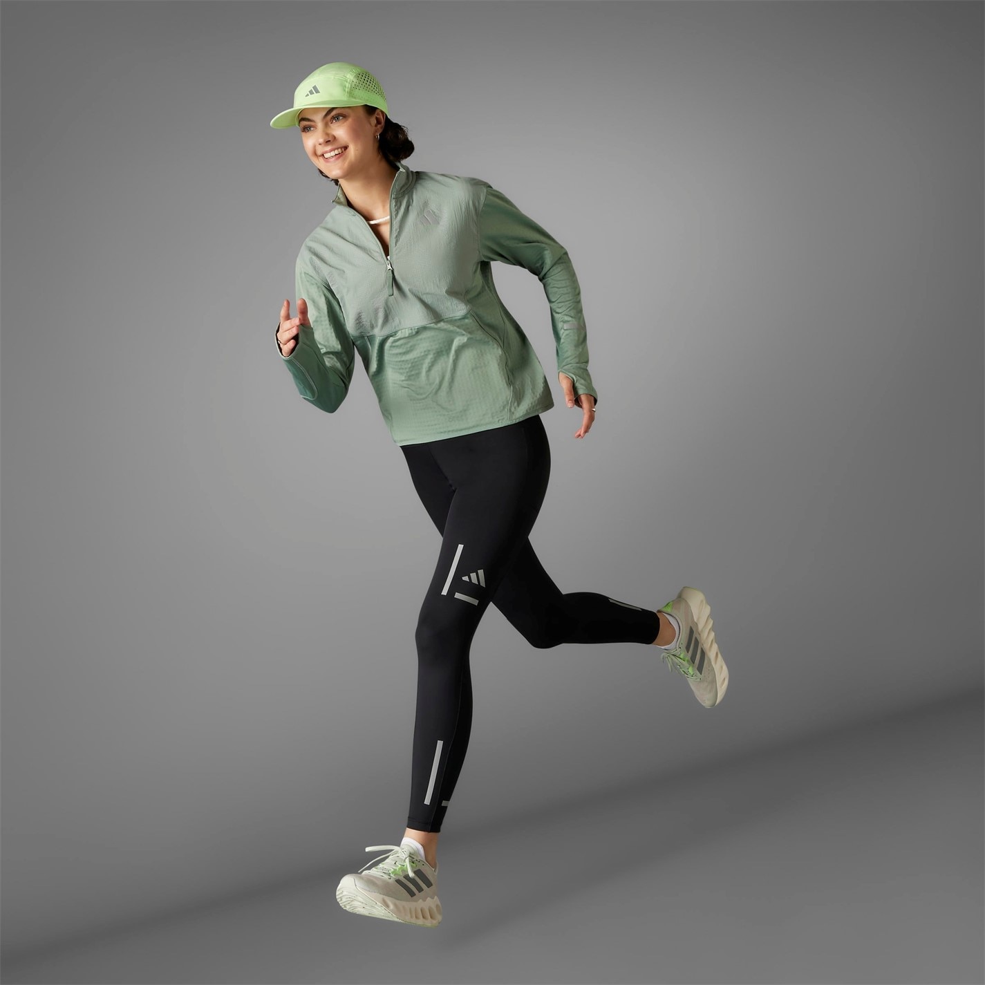 Bunda adidas Silver Green 6608181 Women's Ultimate High Visibility Half Zip Performance Tracksuit Top - 7