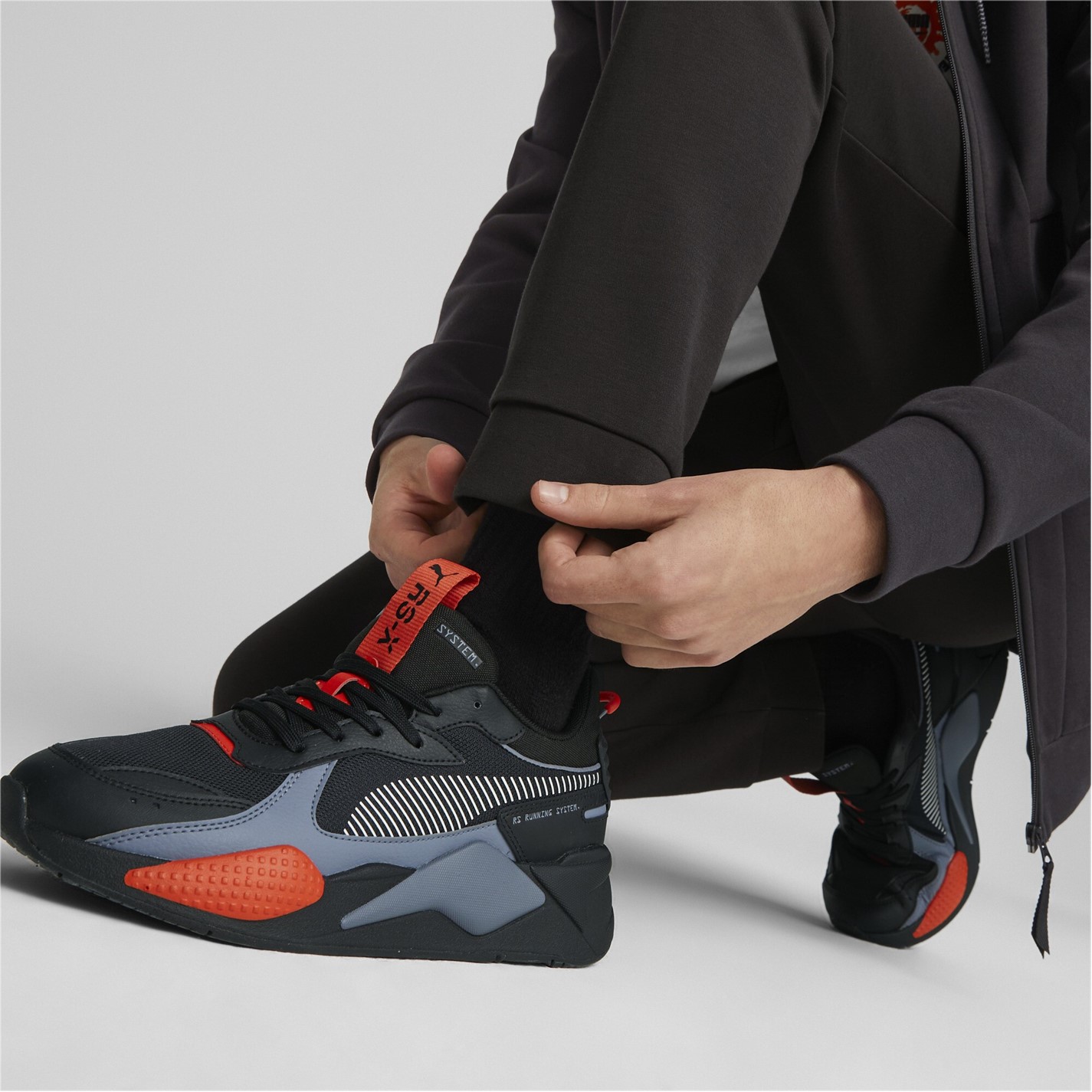 Tepláky Puma Puma Black 8841750 Men's Pumatech Open Hem Poly Jogger - 5