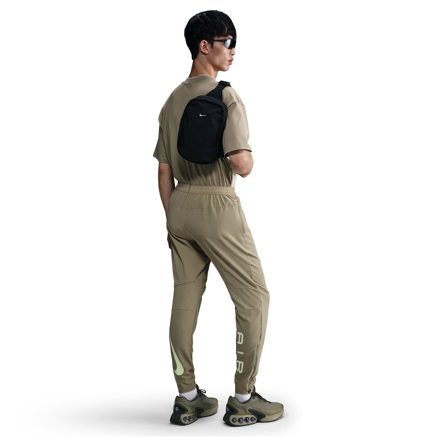 Tepláky Nike Olive Green 762139 Air Run Tracksuit Bottoms Mens - 3