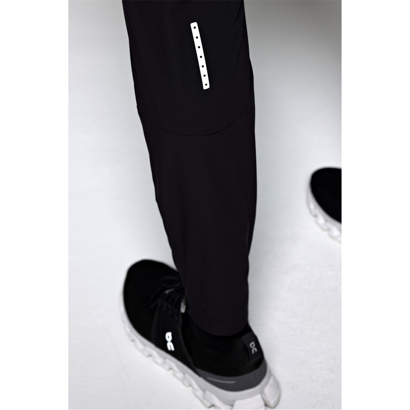 Tepláky ALTRYN Black 6480428 Ascend Tech Pant - 4