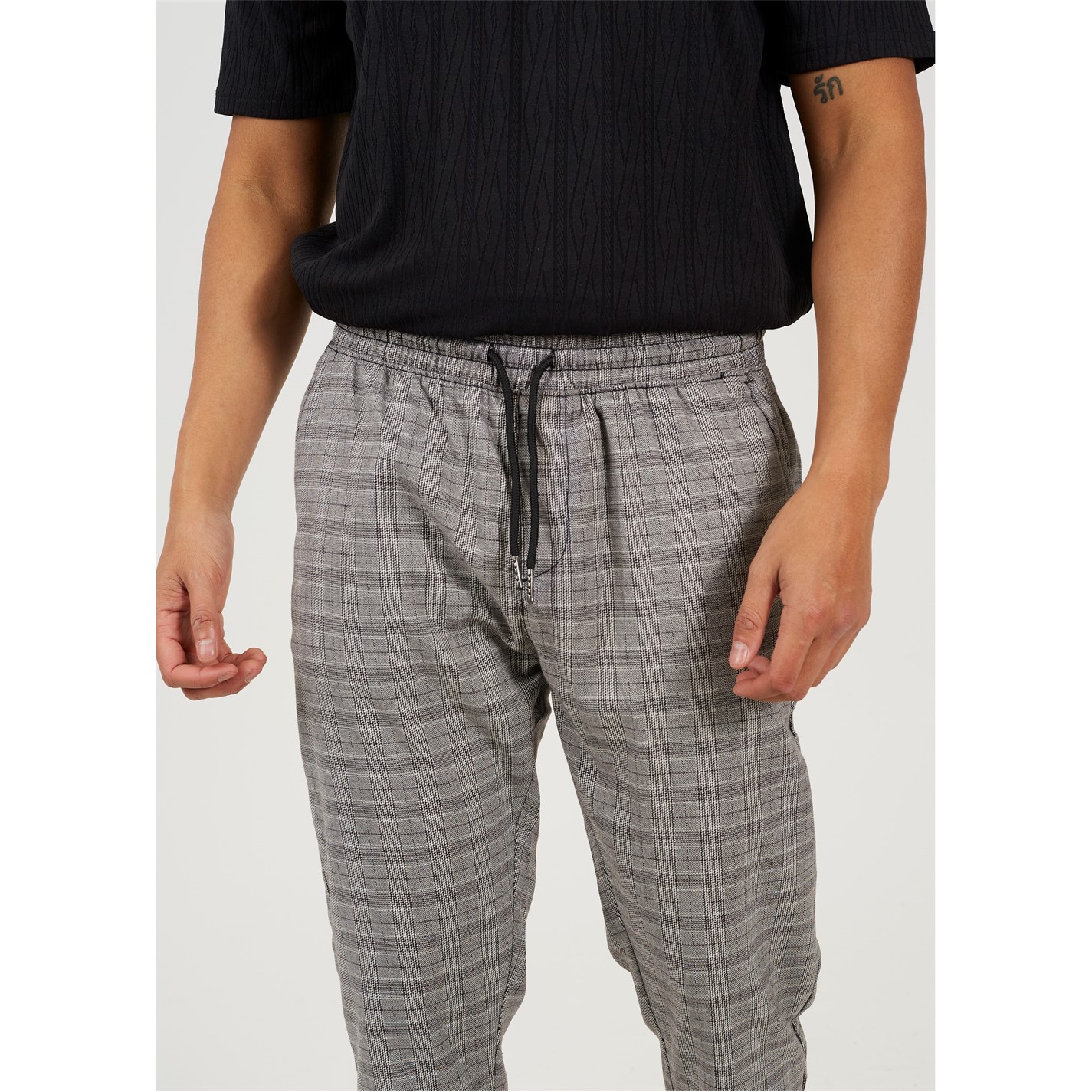 Kalhoty Brave Soul Grey Check 7280787 Mens Check Pants with Drawcord Waist - 4