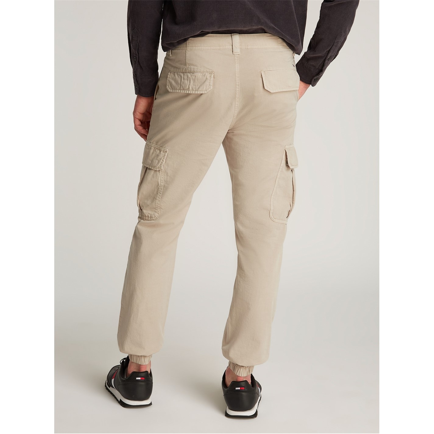 Kalhoty Tommy Jeans Newsprint 6160307 Men's Ryan Relaxed Fit Cargo Trousers - 3