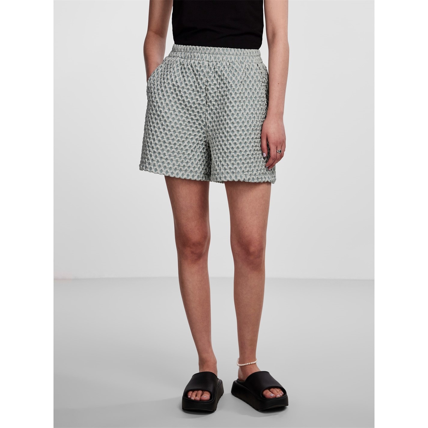 Kraťasy Pieces Blue Haze 2790848 Women's Heavyweight Jersey Jogger Shorts - 1