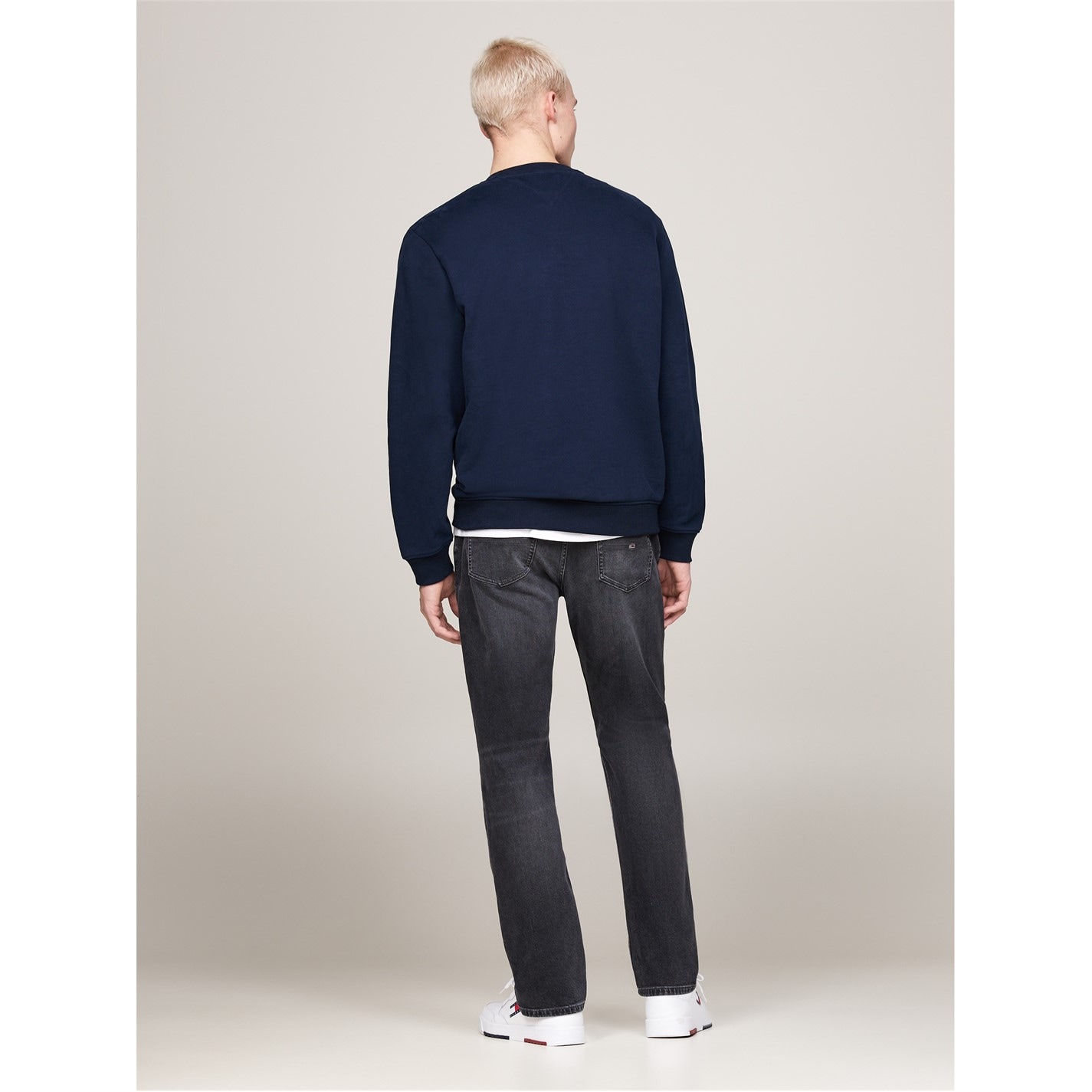 Mikina Tommy Jeans Night Navy 1468061 Crest Embroidery Pullover sweatshirt - 4