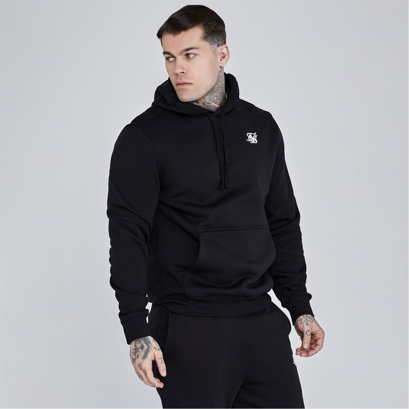 Mikina SikSilk Black 1761991 Men's Essentials Logo Hoodie - 1