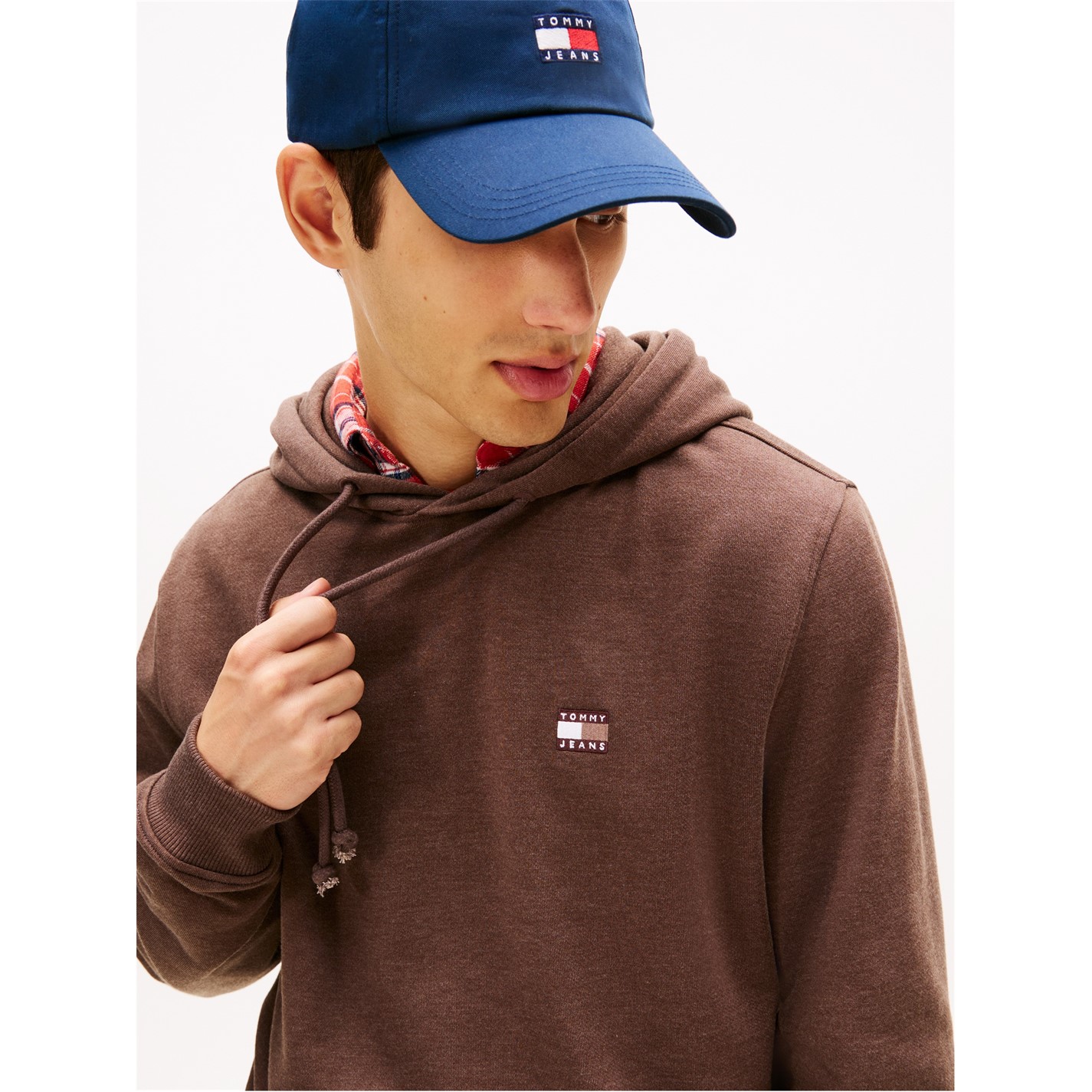 Mikina Tommy Jeans Black Walnut 5505375 XS Badge Hoodie - 3