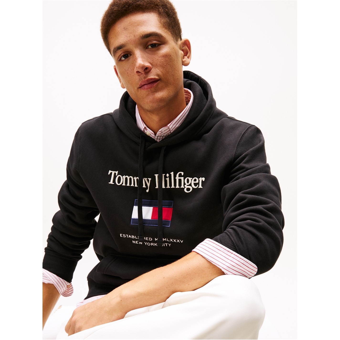 Mikina Tommy Hilfiger Black 4674957 Men's Embro Flag Pull Over Hoodie - 3