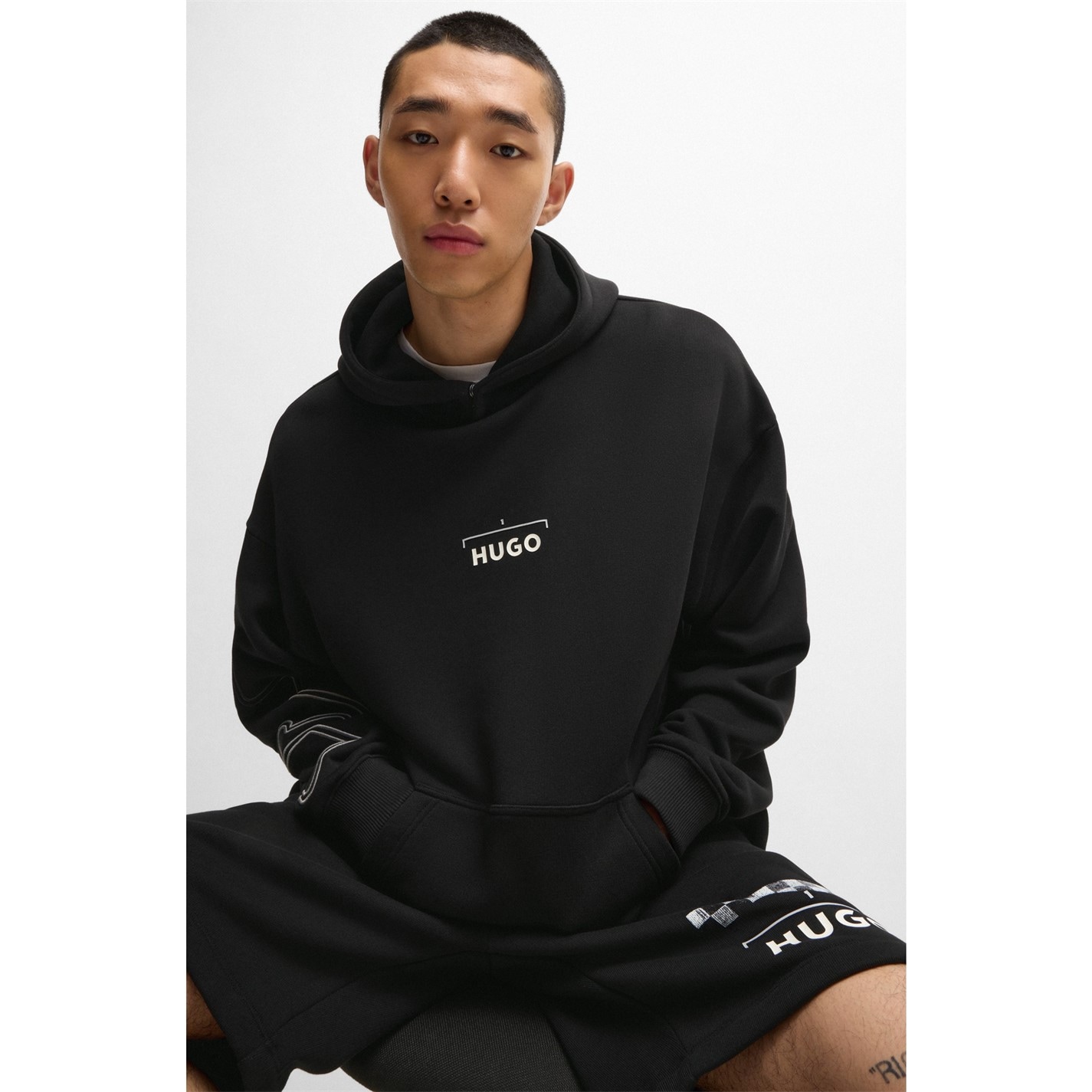 Mikina Hugo Black 3331680 Racing-Print Hoodie - 4