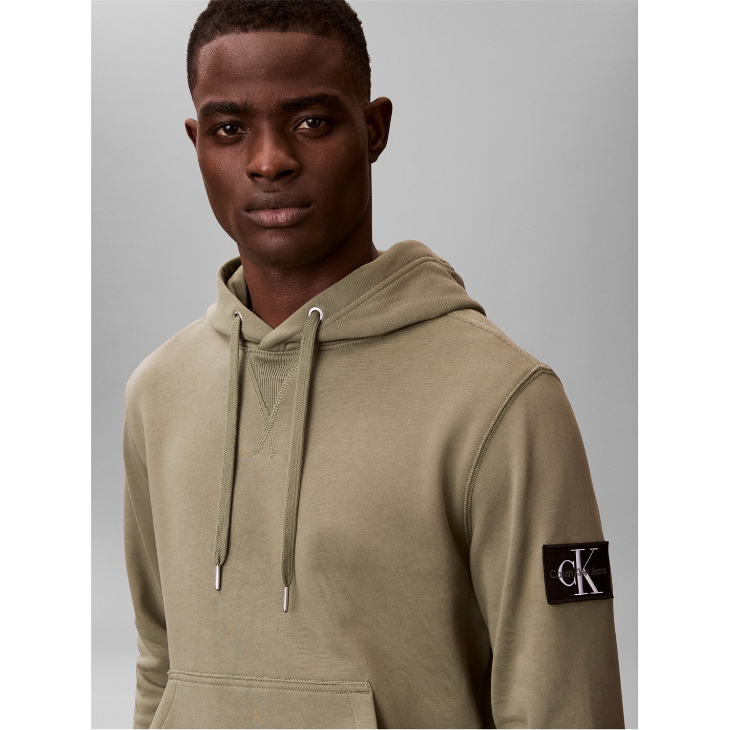 Mikina Calvin Klein Jeans Deep Lichen 2929922 Monogram Badge Hoodie - 2