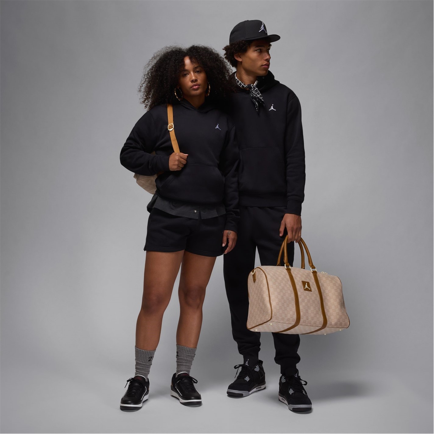 Air Jordan Essential Men's Fleece Pullover Hoodie - 7