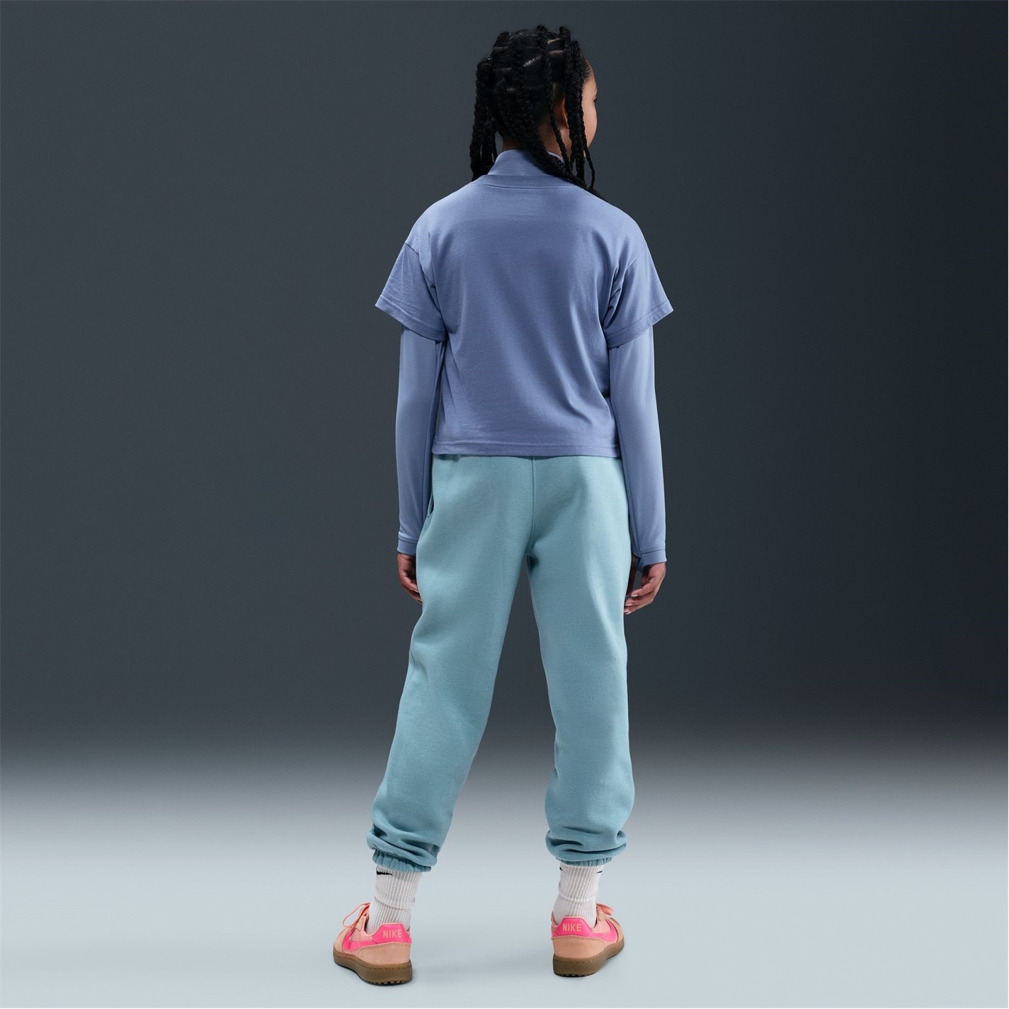 Nike Sportswear Big Kids' (Girls') T-Shirt - 8