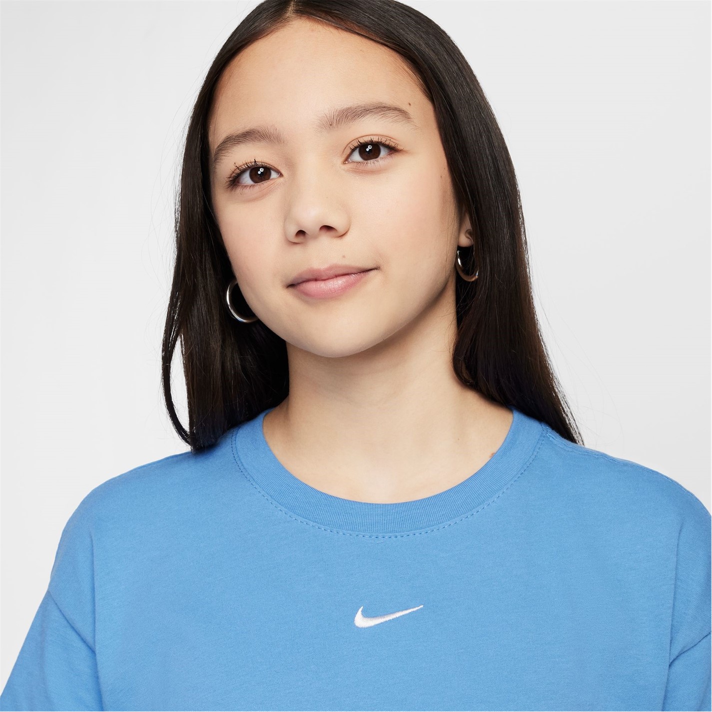 Nike Sportswear Big Kids' (Girls') T-Shirt - 3