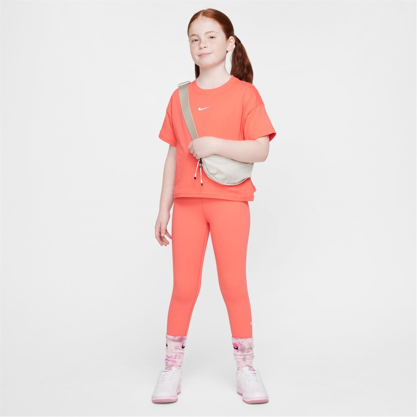Nike Sportswear Big Kids' (Girls') T-Shirt - 5
