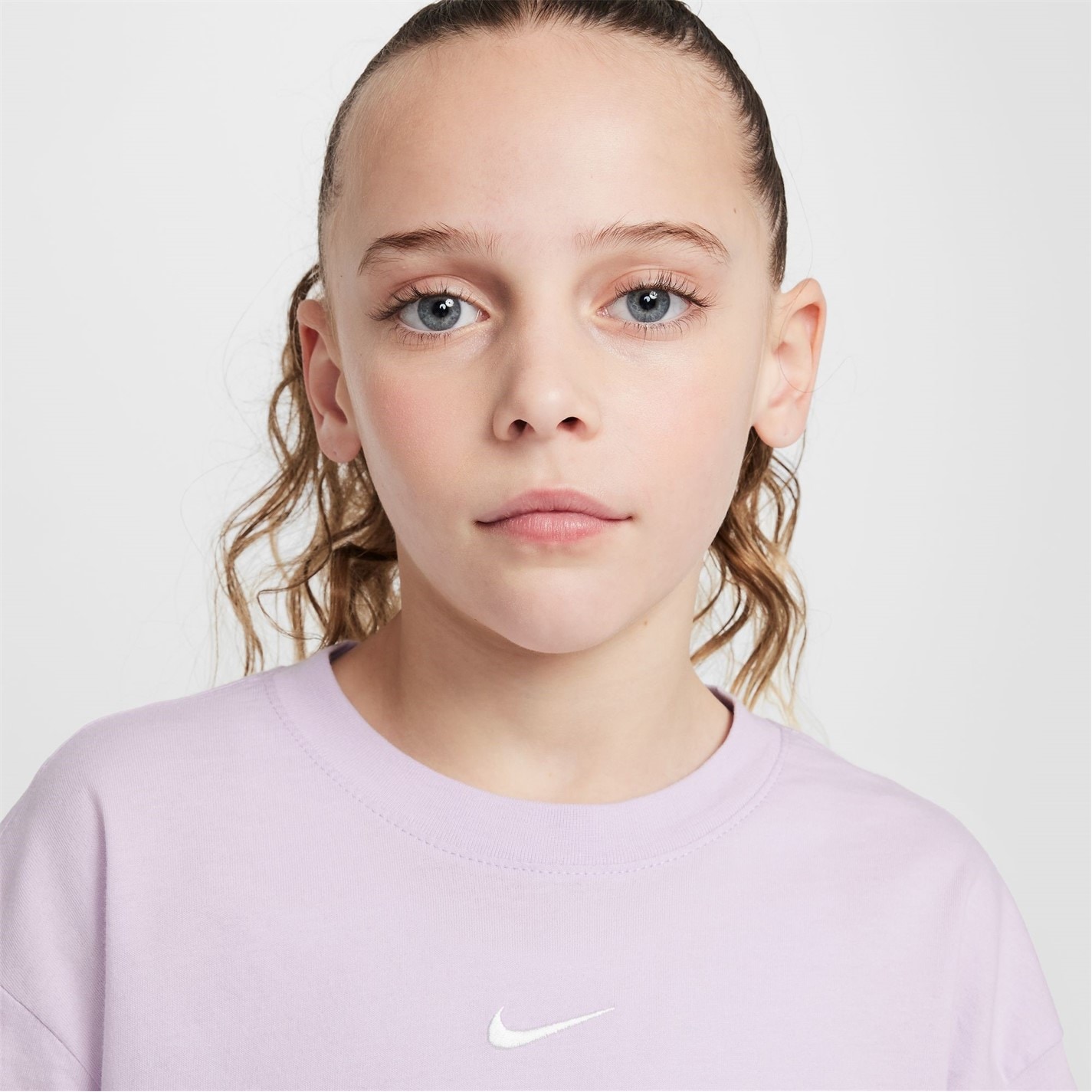 Nike Sportswear Big Kids' (Girls') T-Shirt - 3