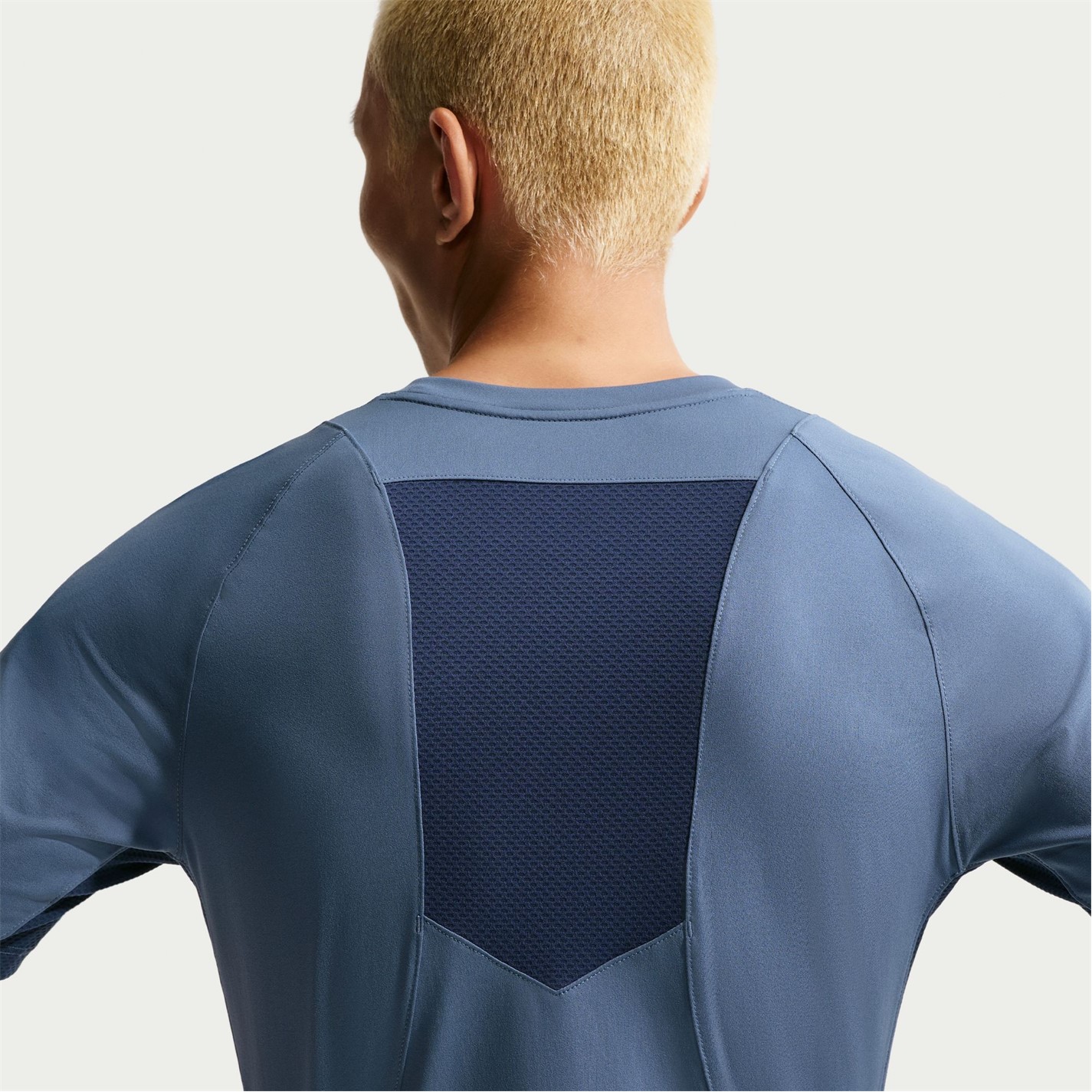 Nike Diffused Blue 407491 Men's Short Sleeve Performance Gym Top - 2