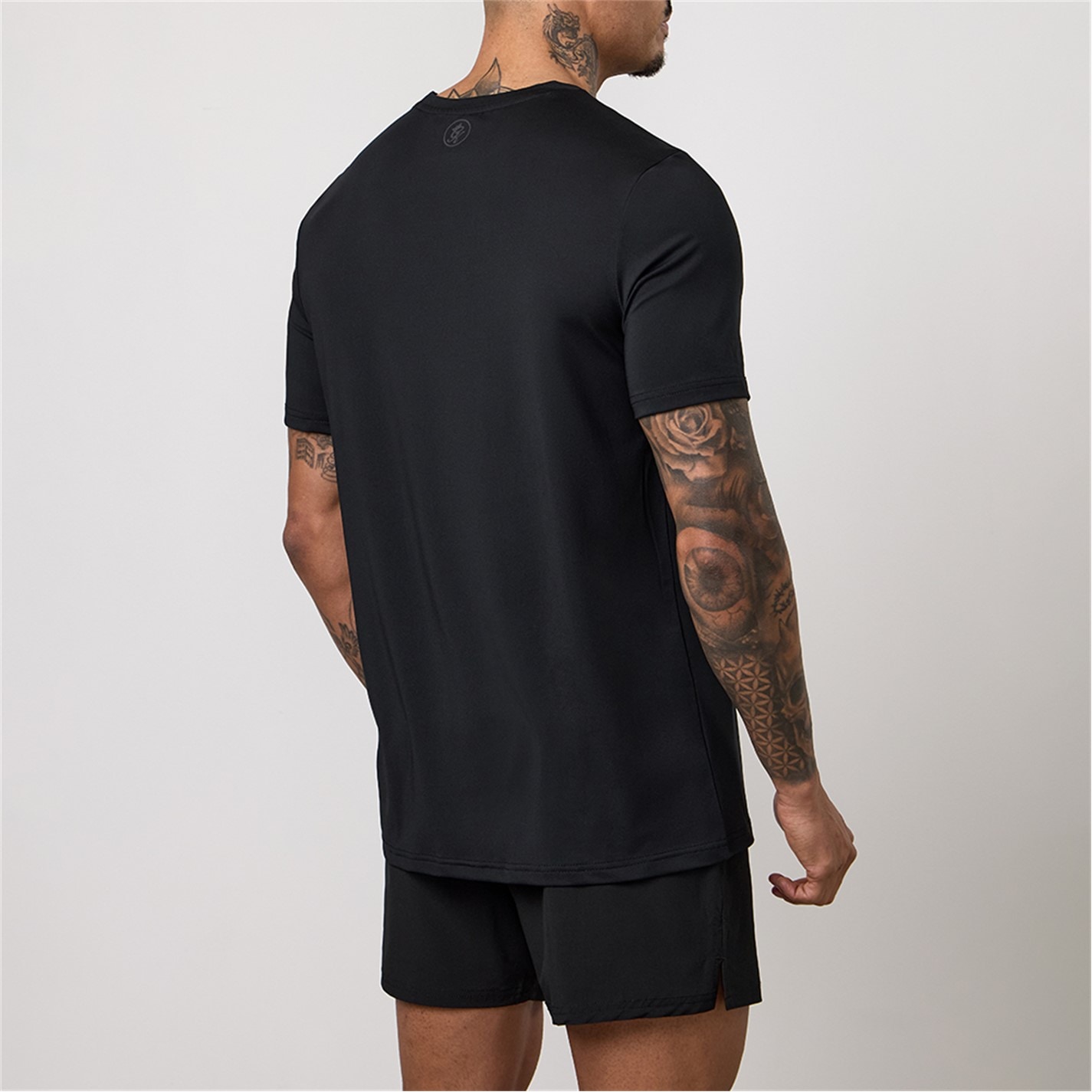 Gym King Black 6630578 Gym King Victory Performance Poly Tee - White - 4