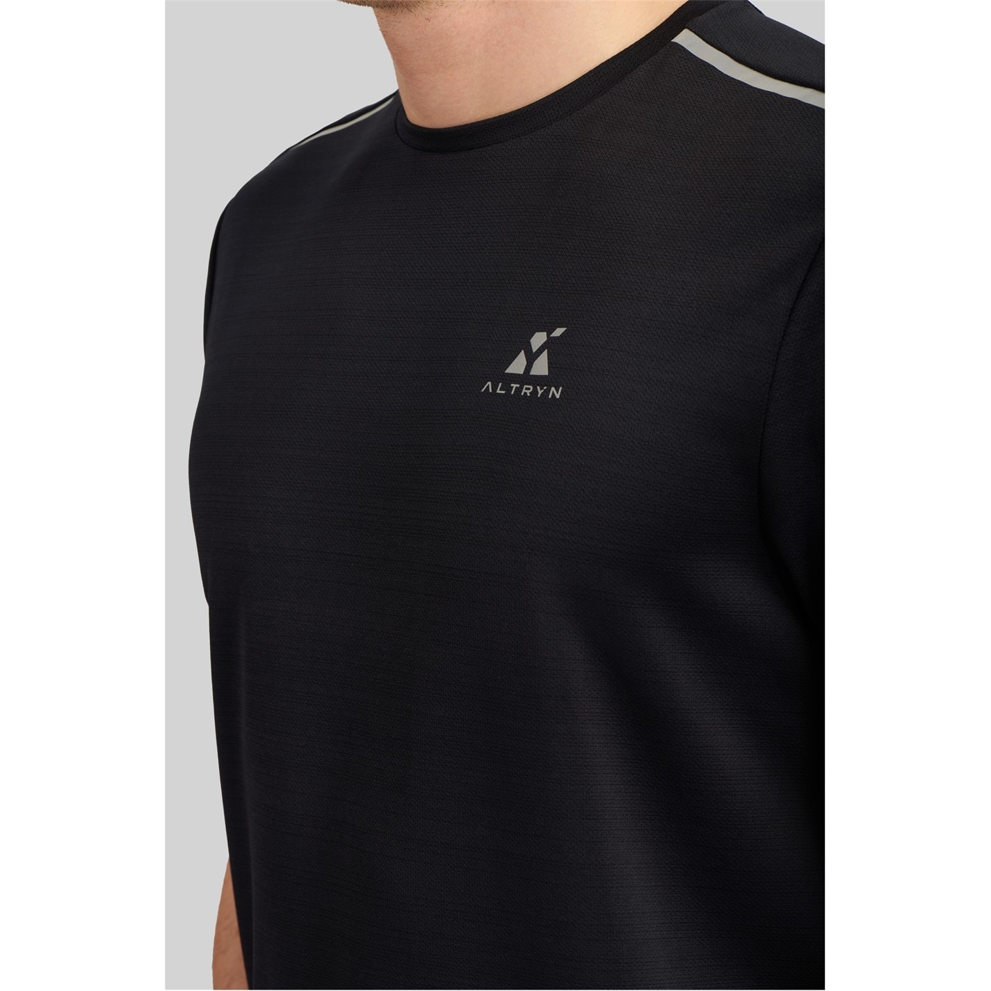 ALTRYN Black 8946605 Men's Ban Tech Short-Sleeve Performance Gym Top - 3