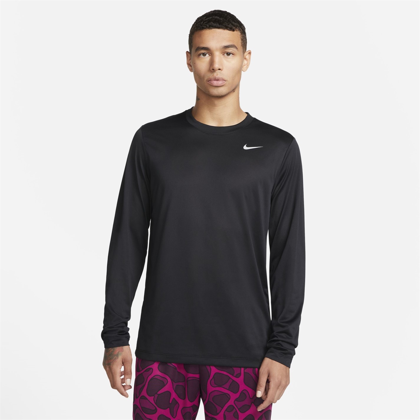 Tričko Nike Black 8292457 Legend Long Sleeve T-shirt Mens - 1