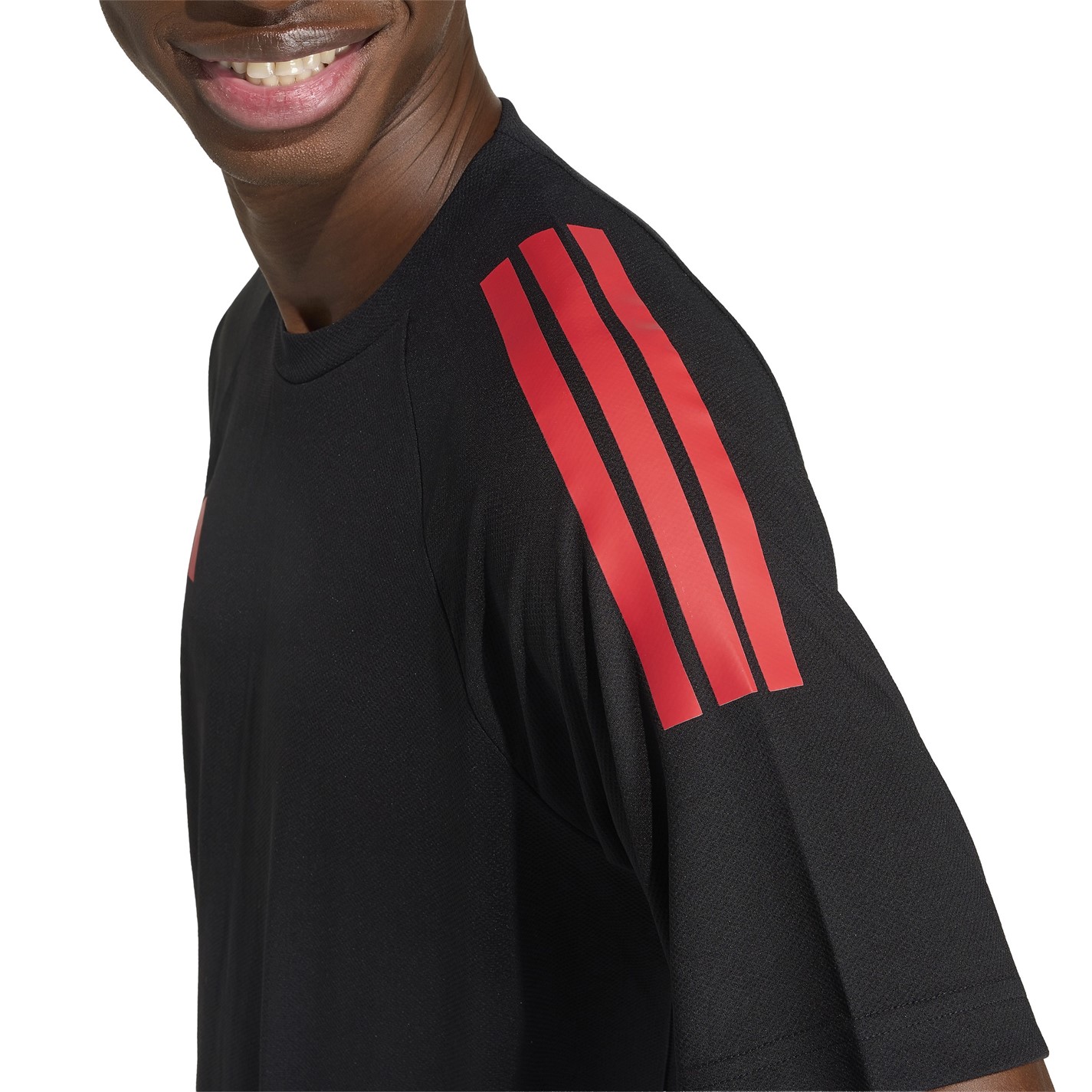 Tričko adidas Red 6036400 Classic 3 Stripe Sereno T-Shirt Mens - 5